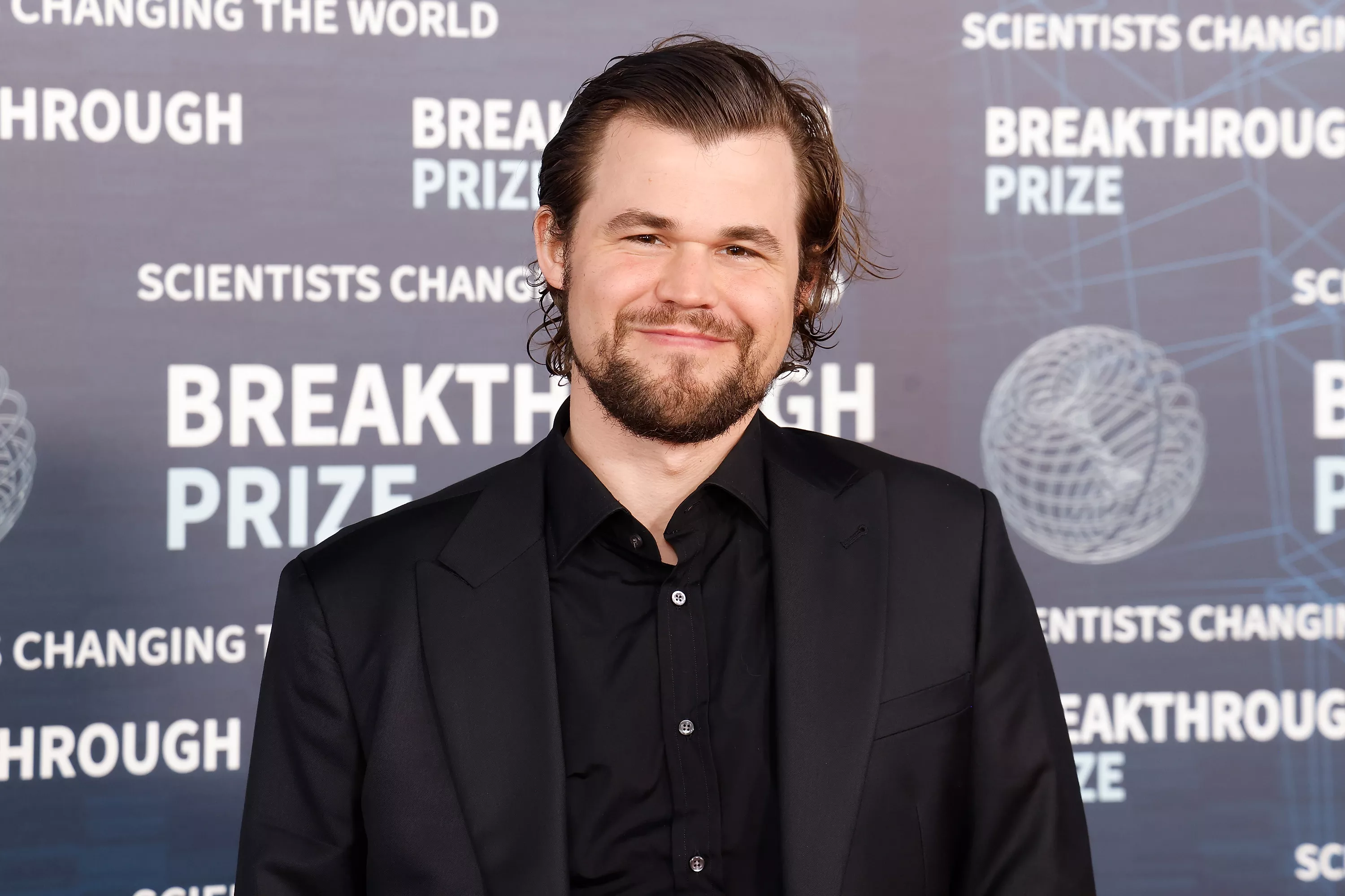 Chess player Magnus Carlsen disqualified from championship tournament