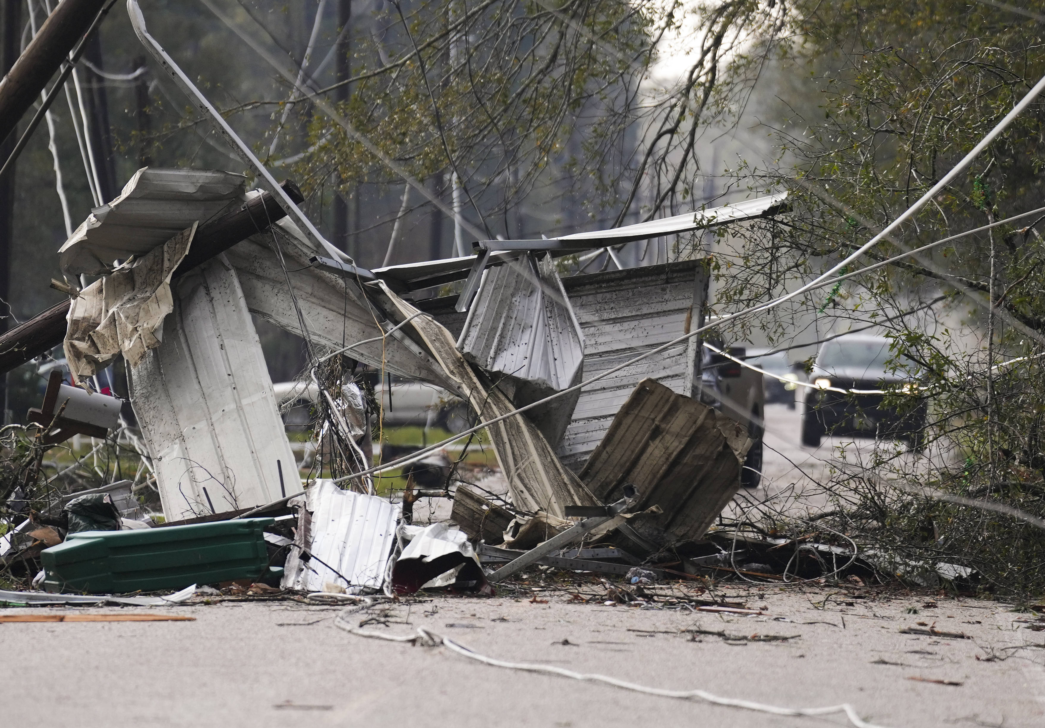 Houston hit by multiple tornadoes, leaving one dead