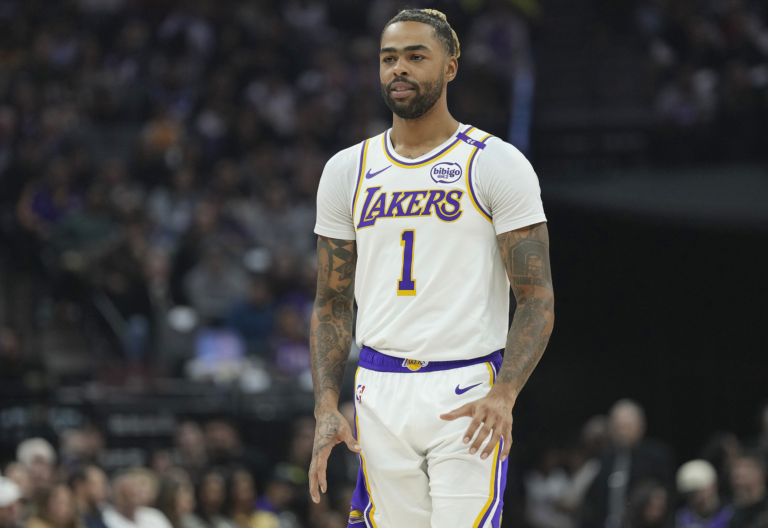 Nets Bring Back D'Angelo Russell in Blockbuster Trade With Lakers