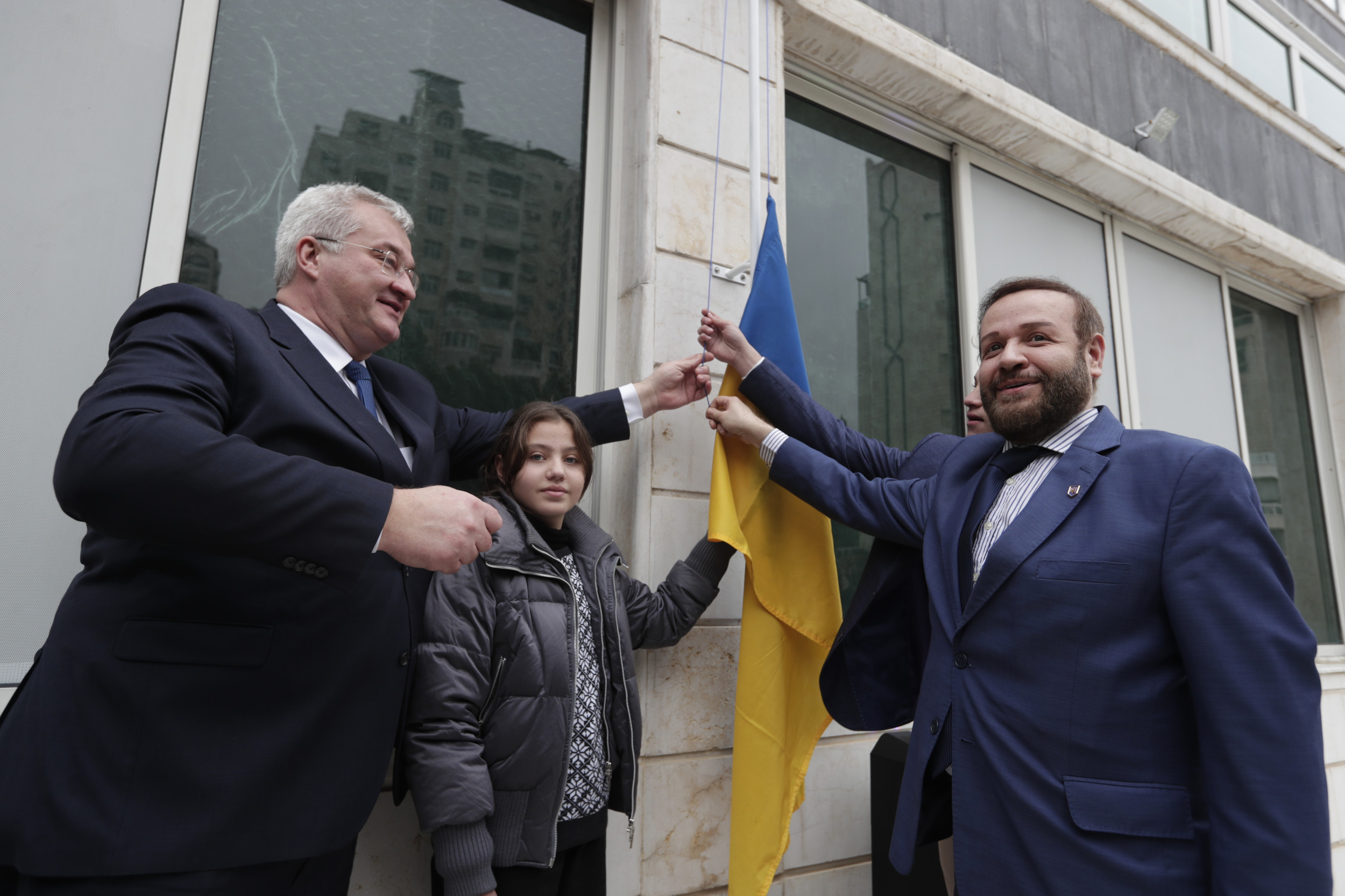 Top Ukraine Official Pledges Support for New Syrian Government