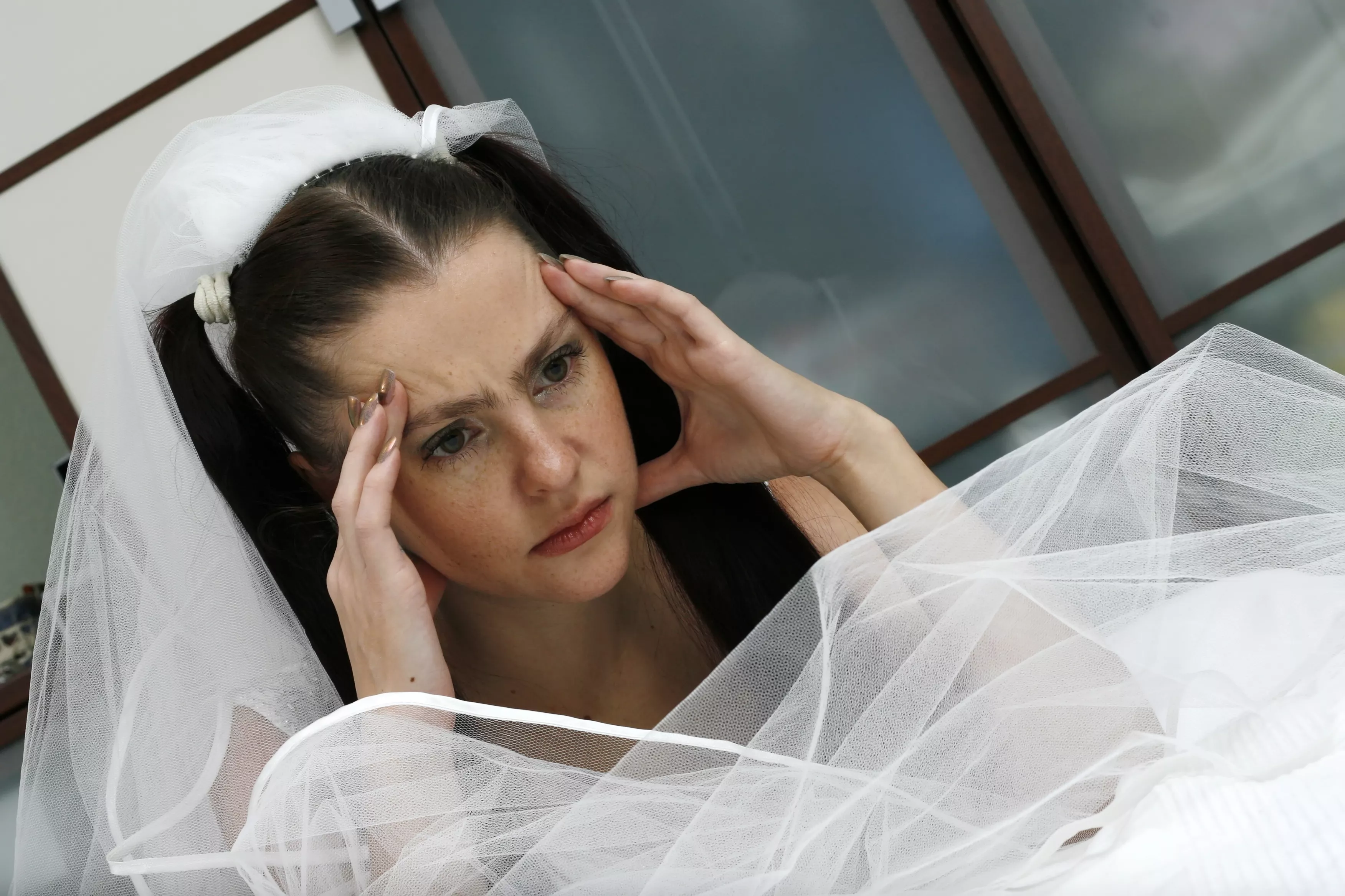 Bride's strict "rule" at wedding sparks fury as brother refuses to attend