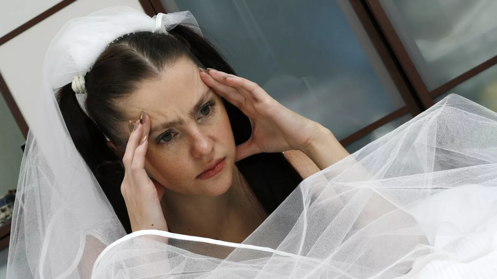 Bride's strict "rule" at wedding sparks fury as brother refuses to attend