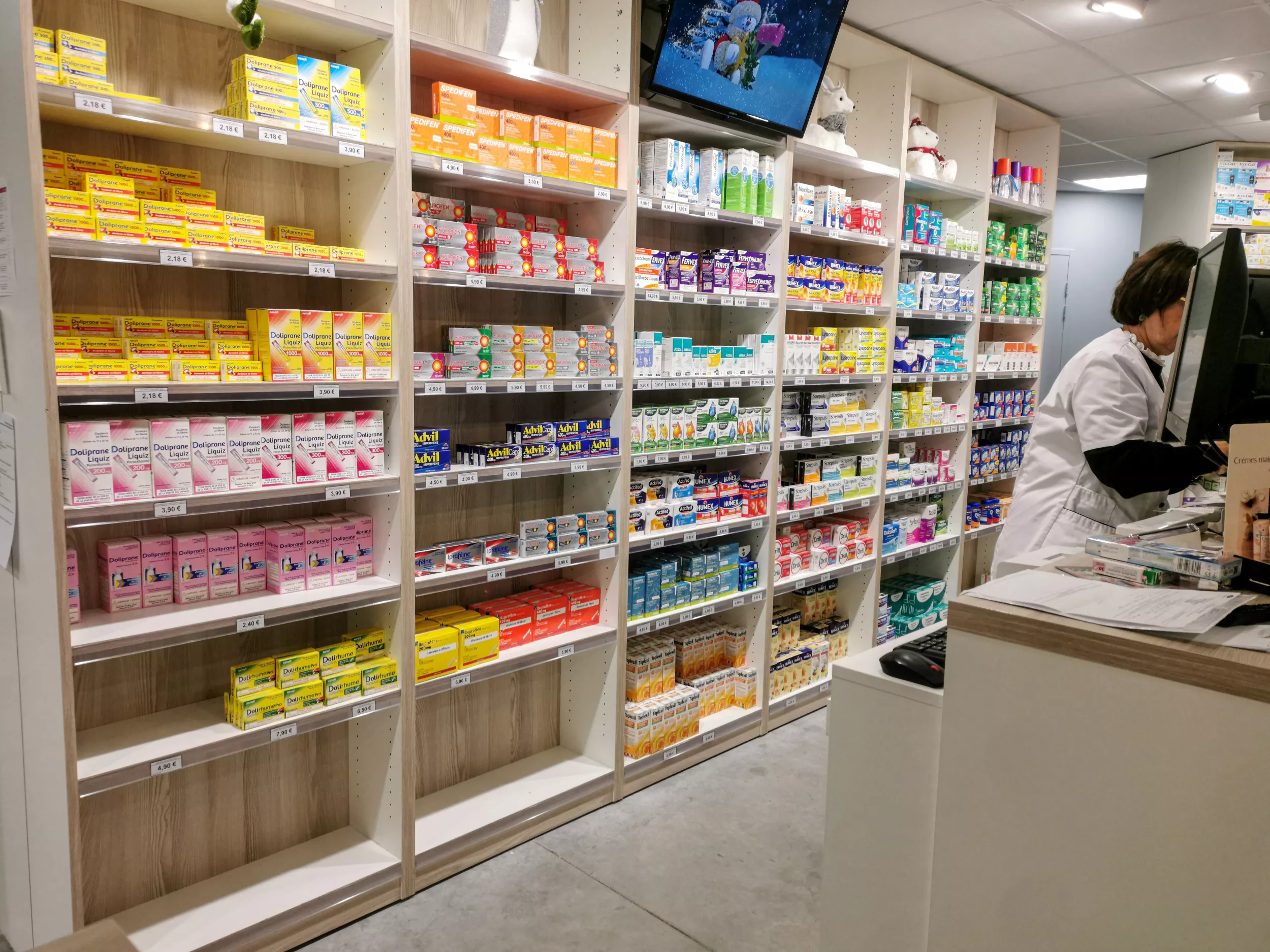 Cold and flu medicine recall sparks warning in 20 states