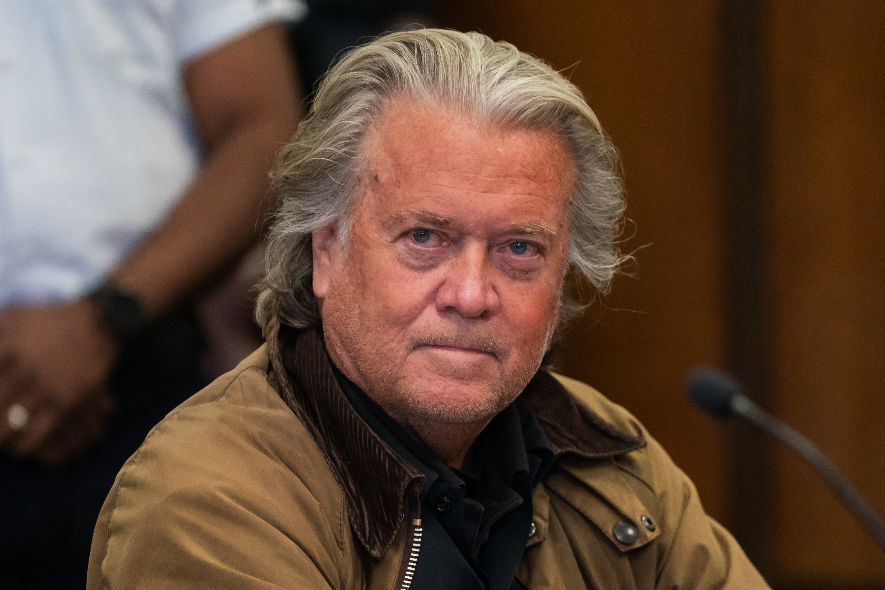 Steve Bannon Counters Donald Trumps CIA Demand: Part of the Problem