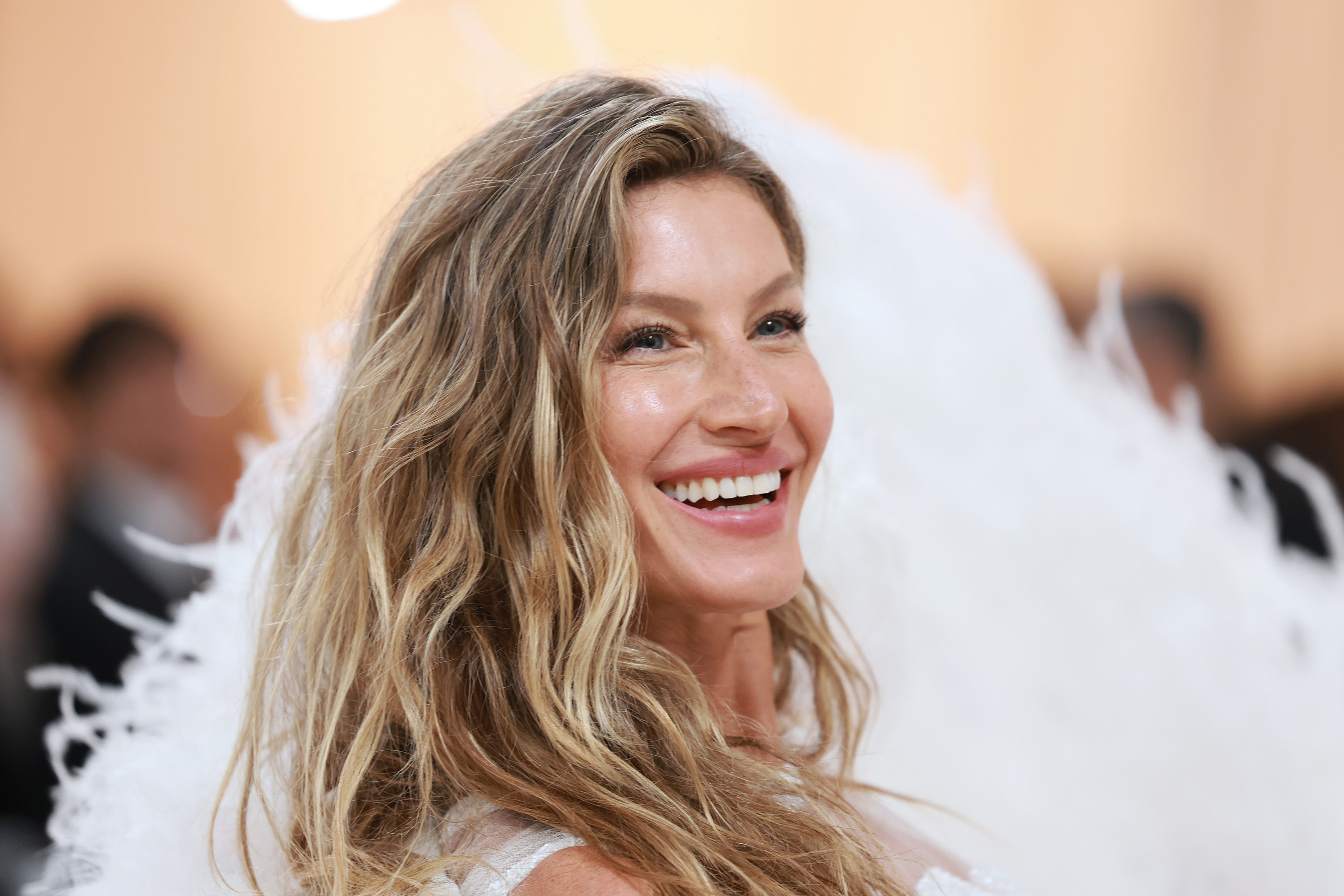 Pregnant Gisele Bündchen Reflects on New Beginnings in 2025 Newsweek