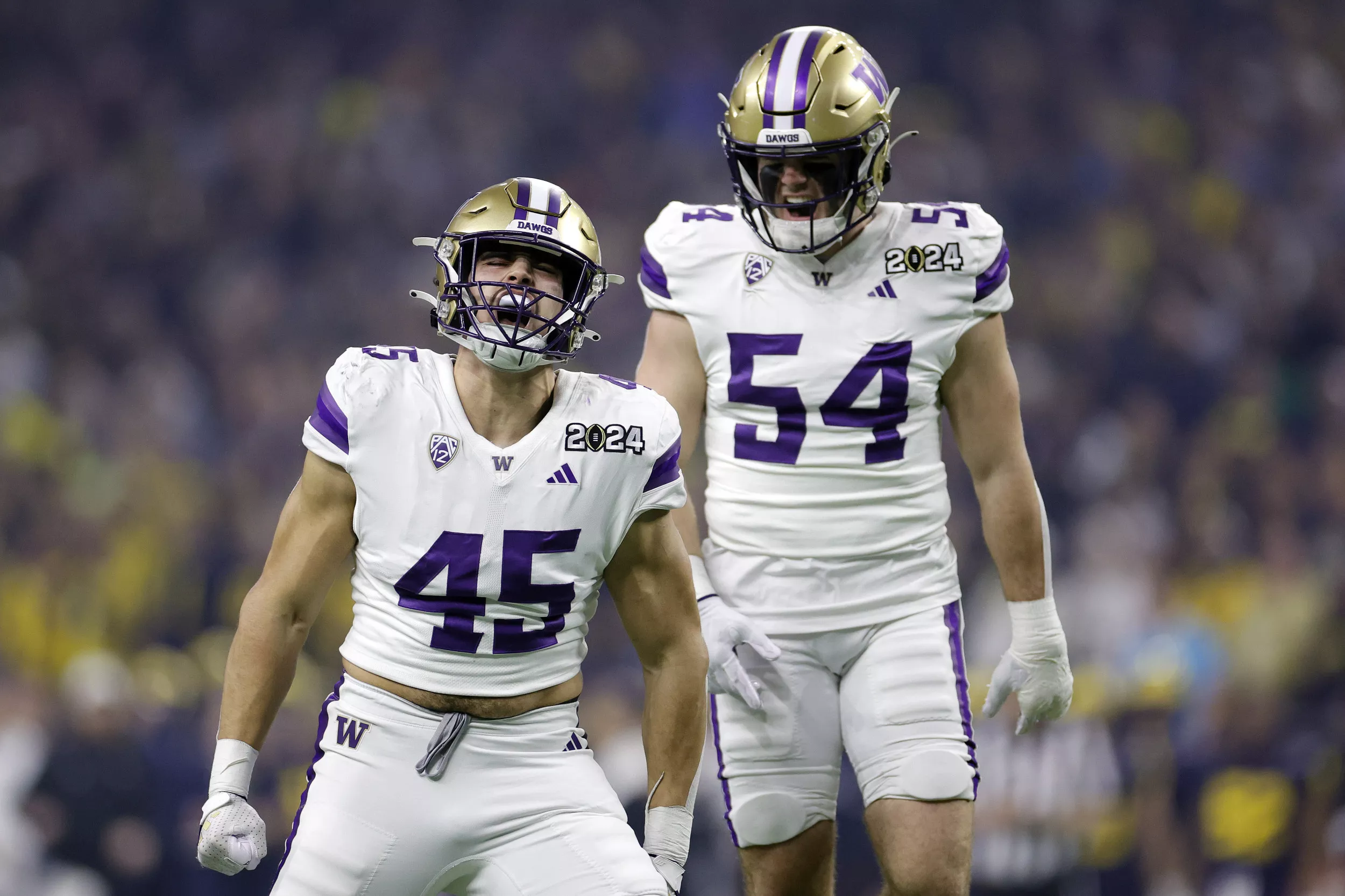 Washington Linebacker 'Declares' for Job Market and Not NFL Draft