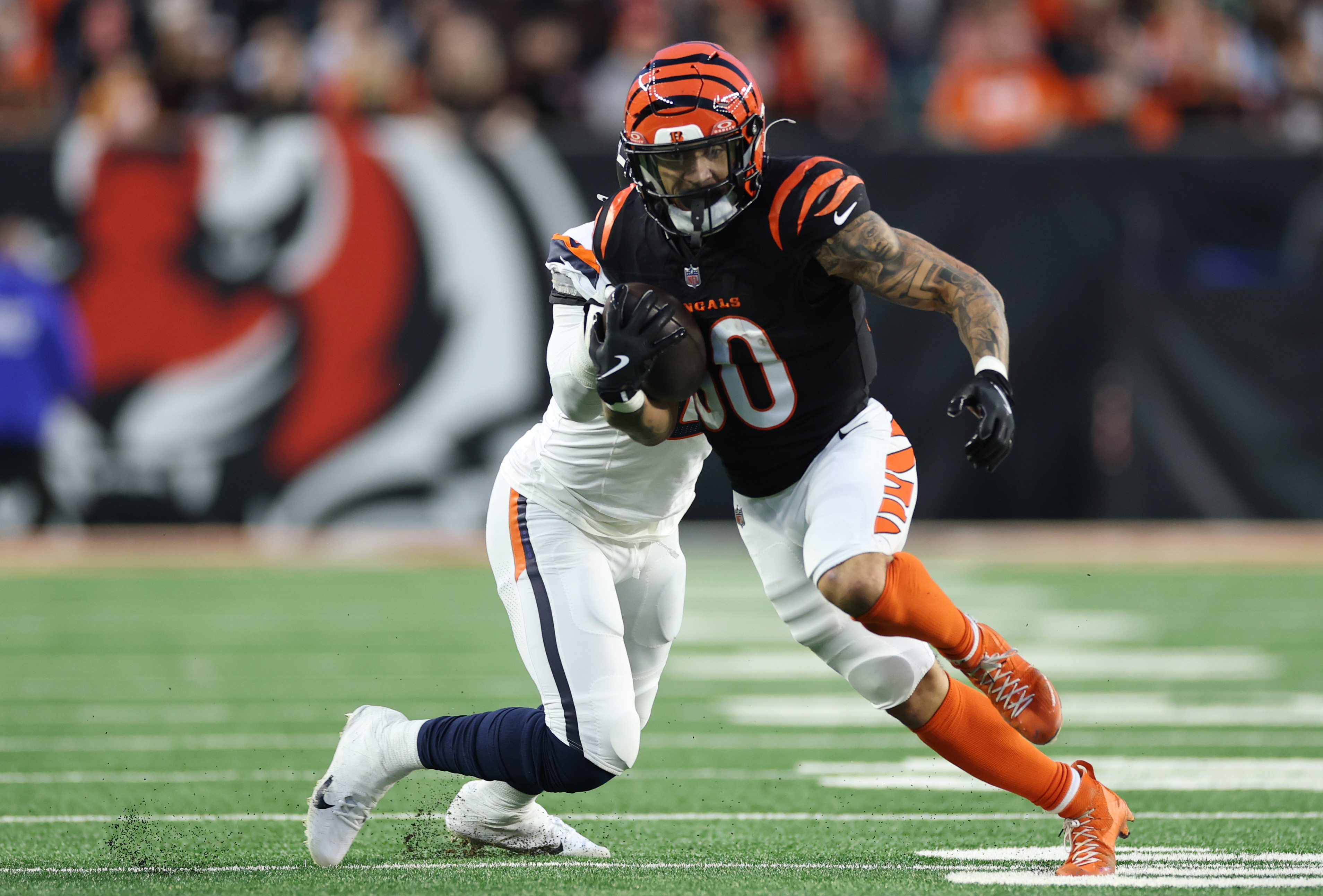 Bengals RB Chase Brown Officially Out Against Steelers