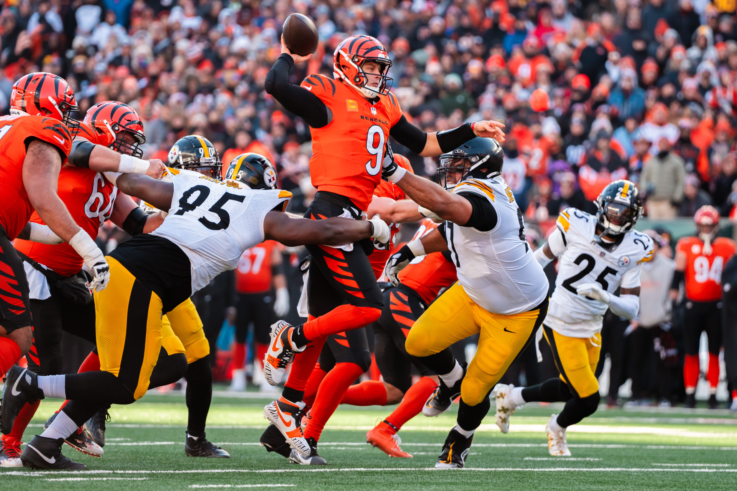 How to Watch Bengals vs Steelers: Live Stream NFL, TV Channel, Prediction