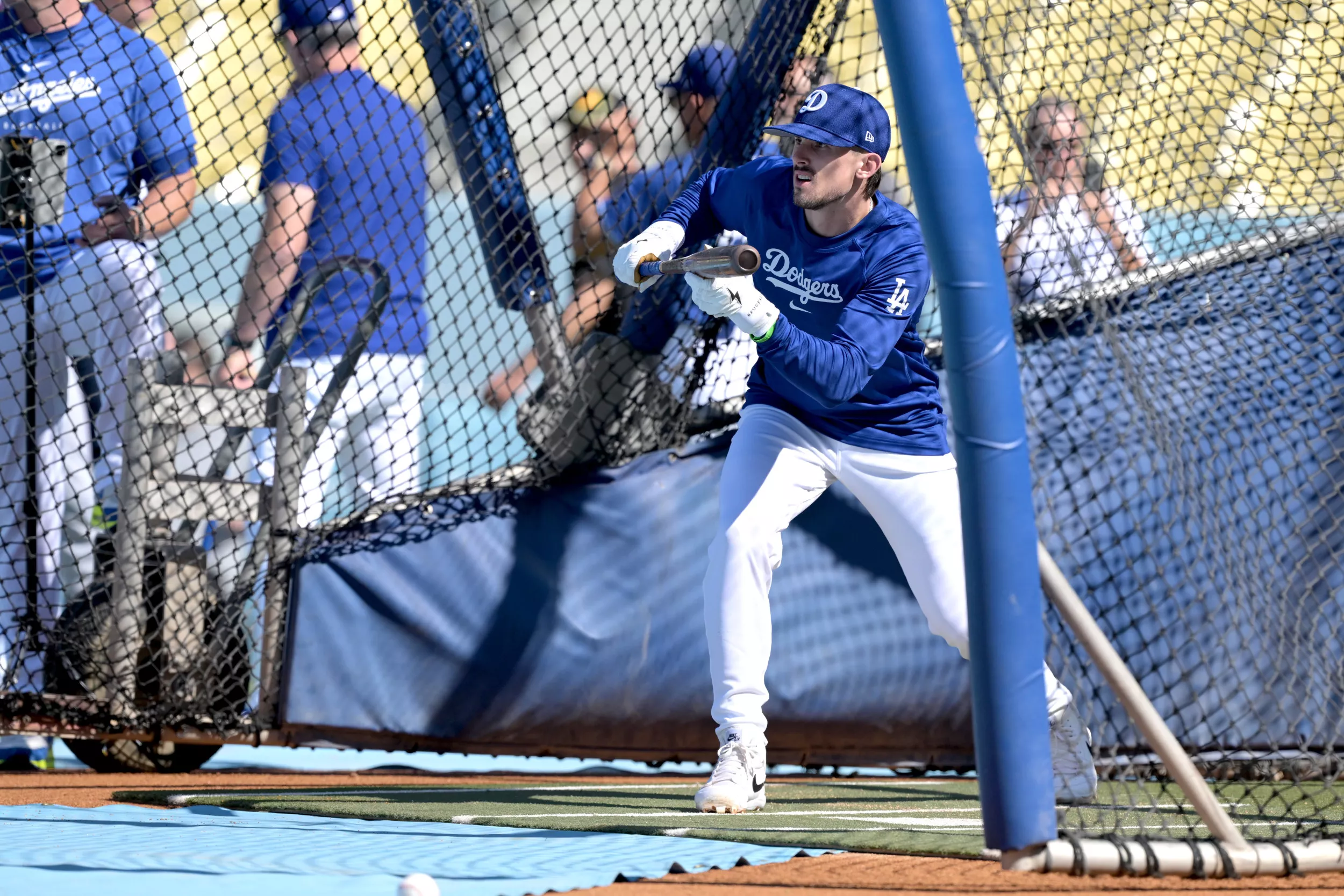 Former Braves, Dodgers, Blue Jays Free Agent Signs With AL Contender