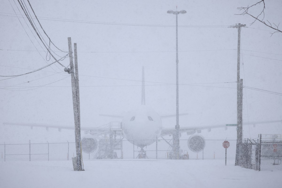 Snow at airport