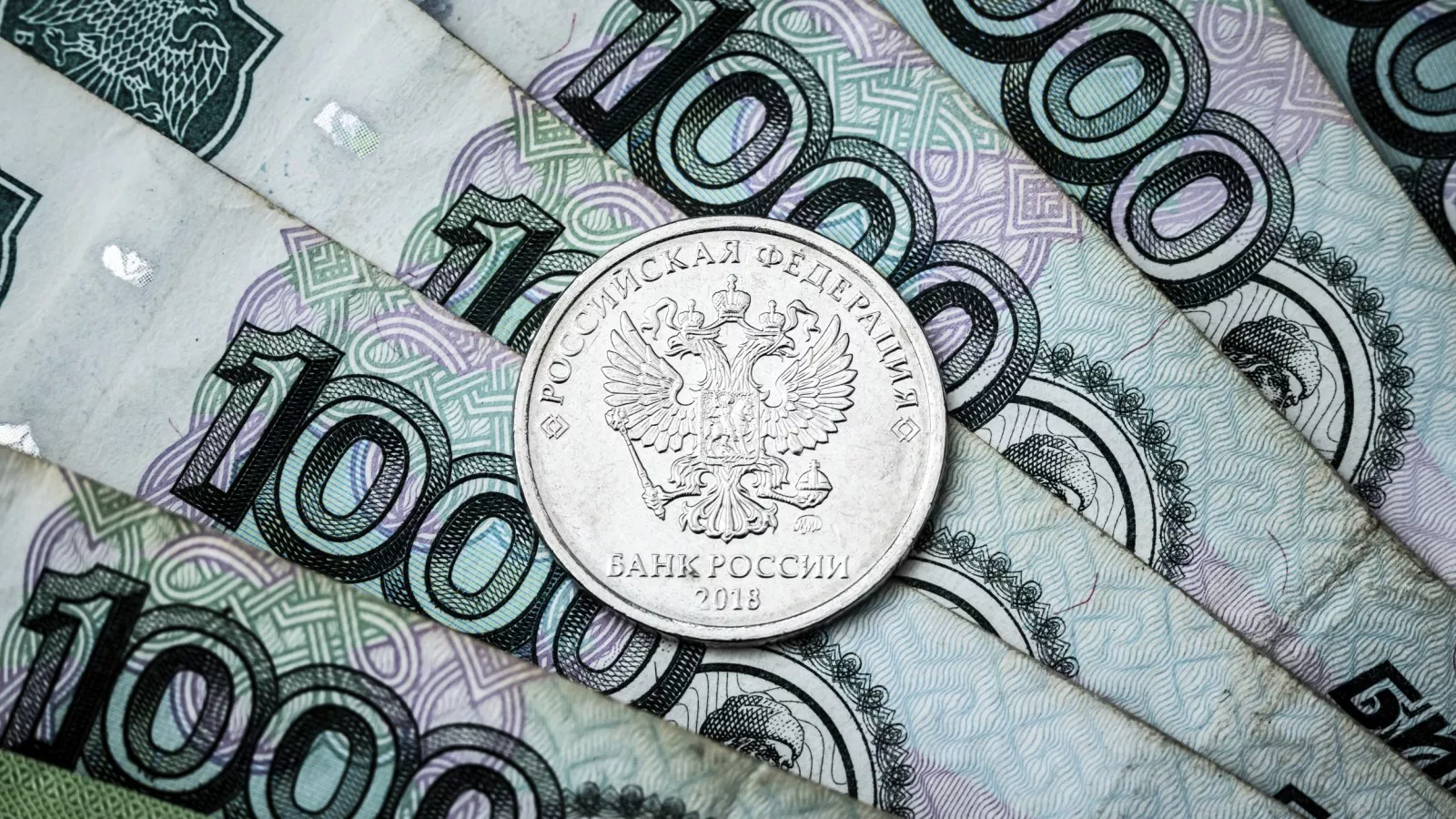 Russia's gender pay gap reaches 20-year high