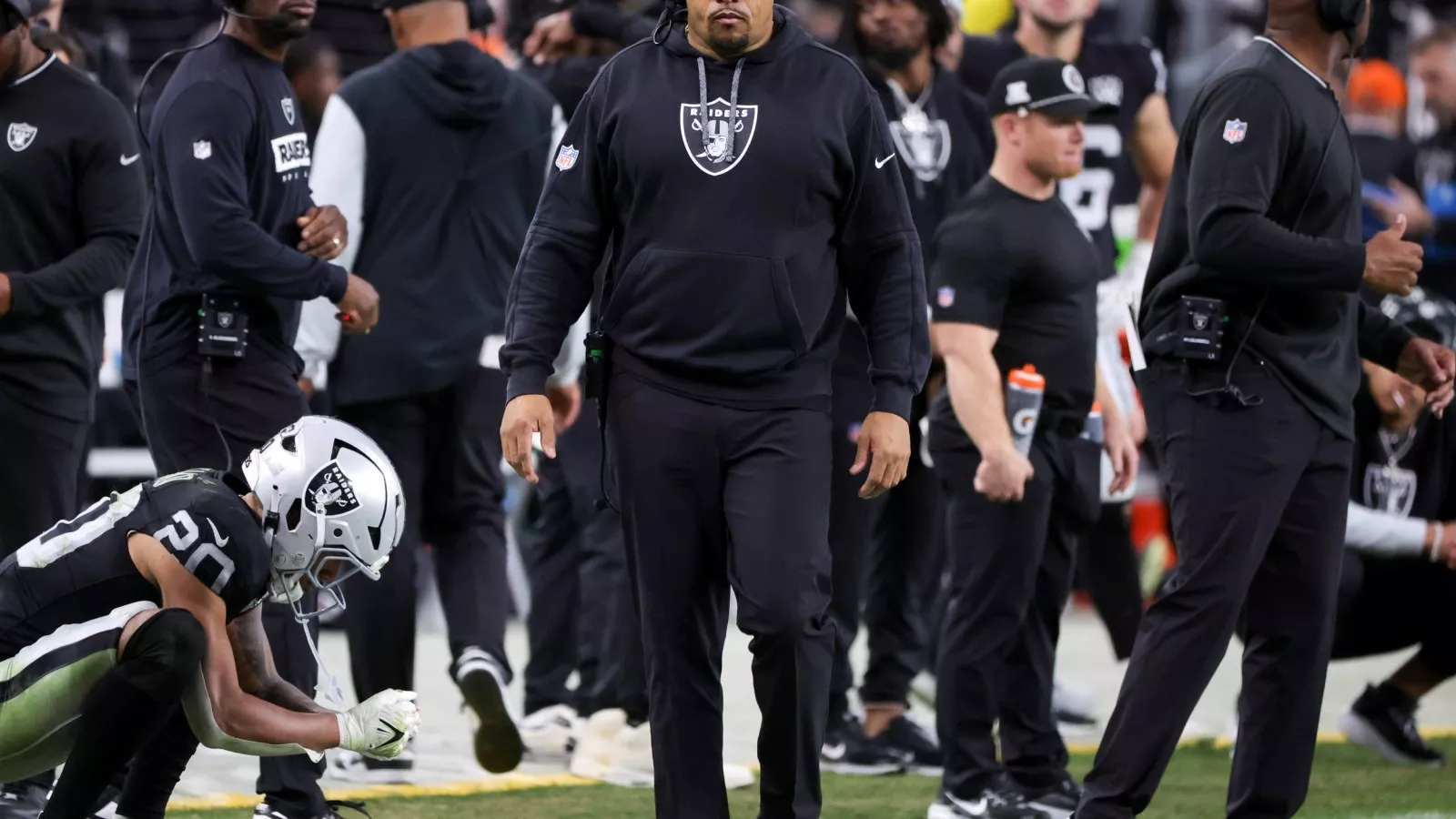 Raiders HC Antonio Pierce Comments on His Job Status For 2025
