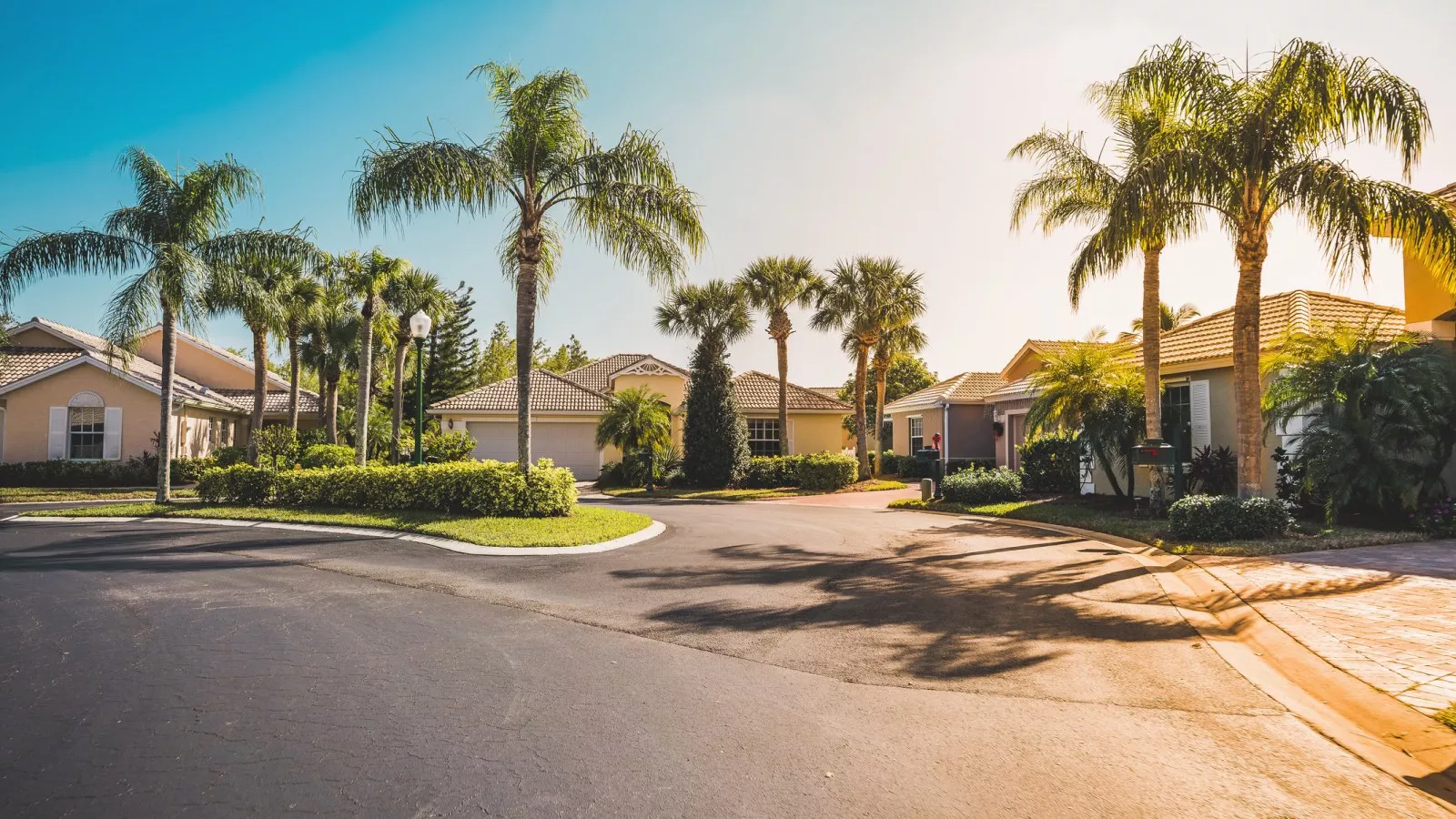 Florida housing market may be shifting: 'Add gas to the fire'