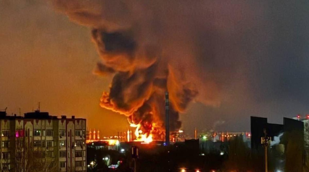 Russia's Engels Oil Refinery Catches Fire