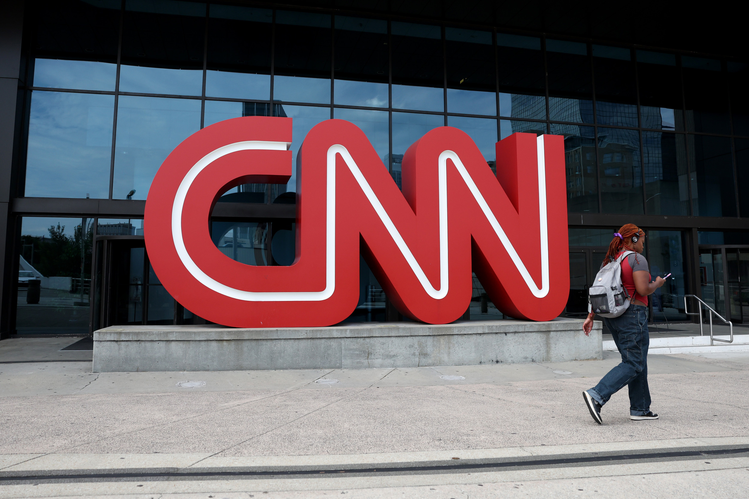 CNN Lawsuit: Stunning Details Emerge About Concerns Over Journalism ...