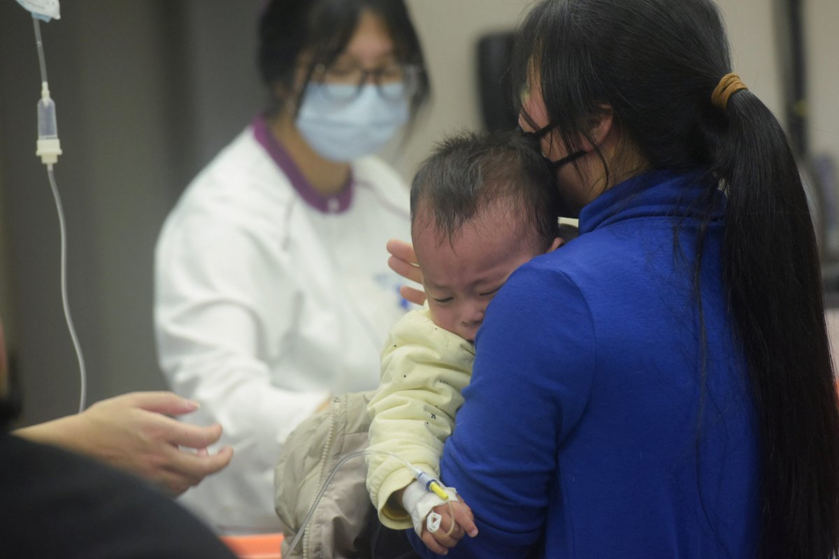 Baby with HMPV in China