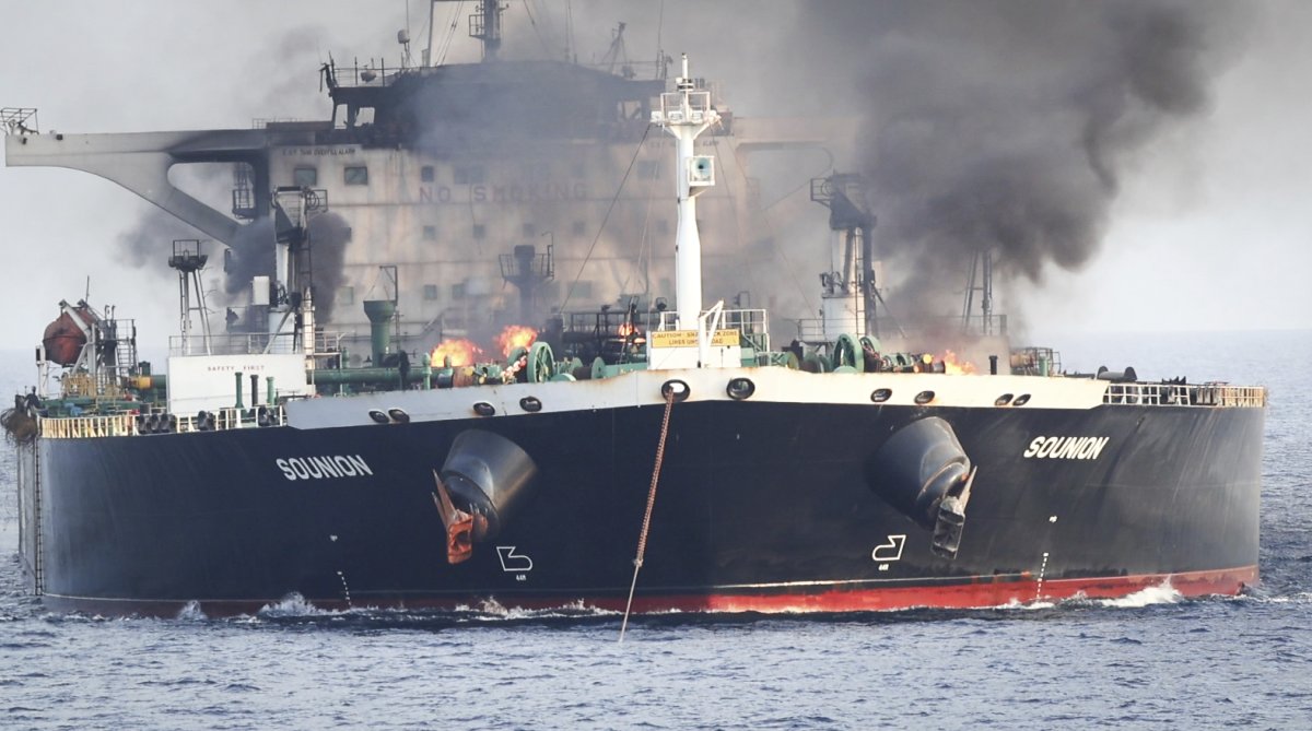 Sounion oil tanker burning