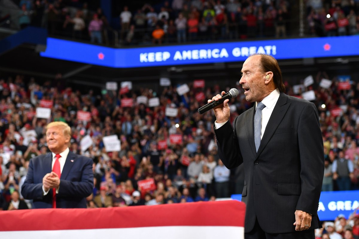 Lee Greenwood, Donald Trump