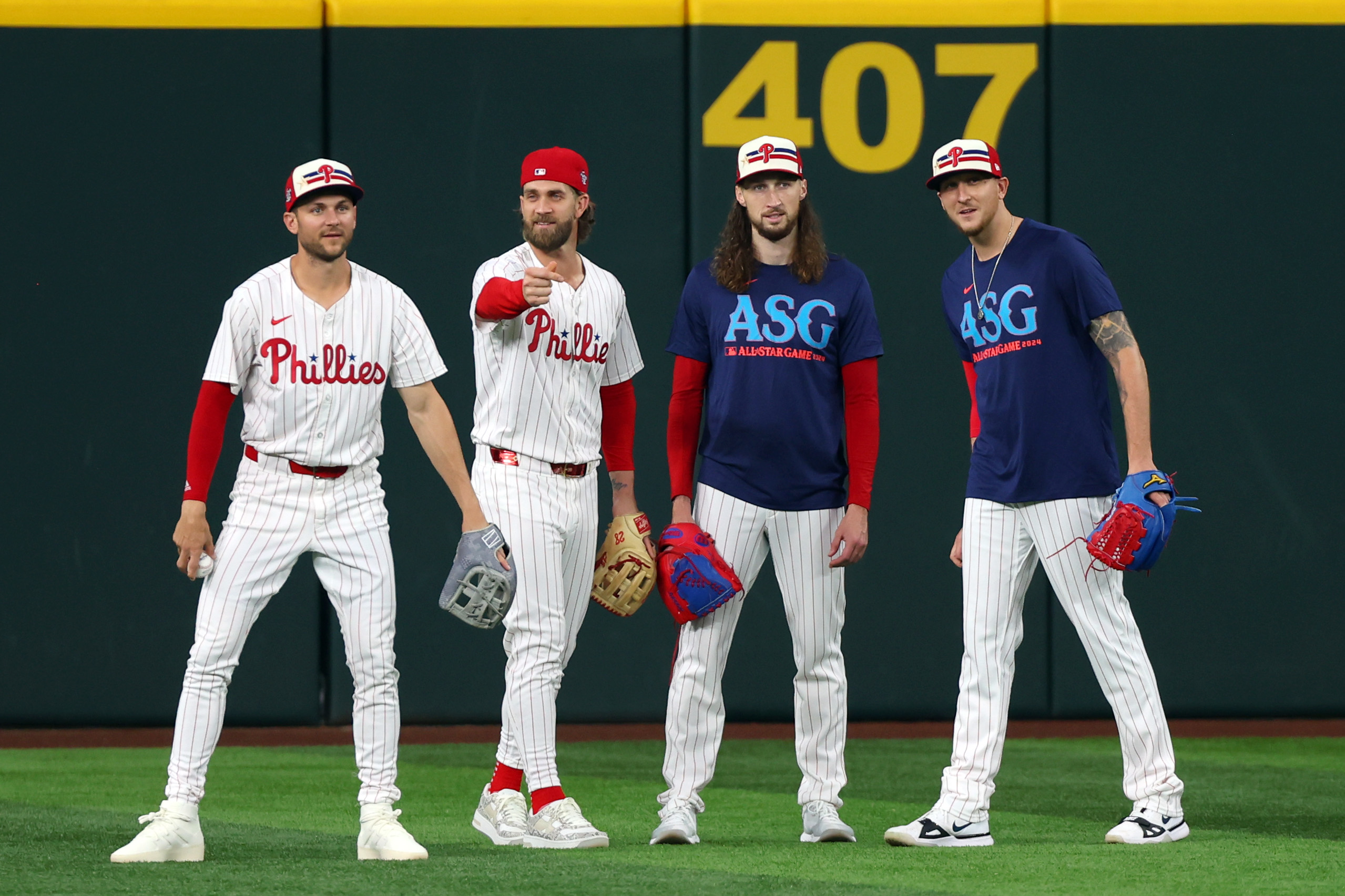 Blue Jays Sign Phillies All-Star Free Agent for $33 Million