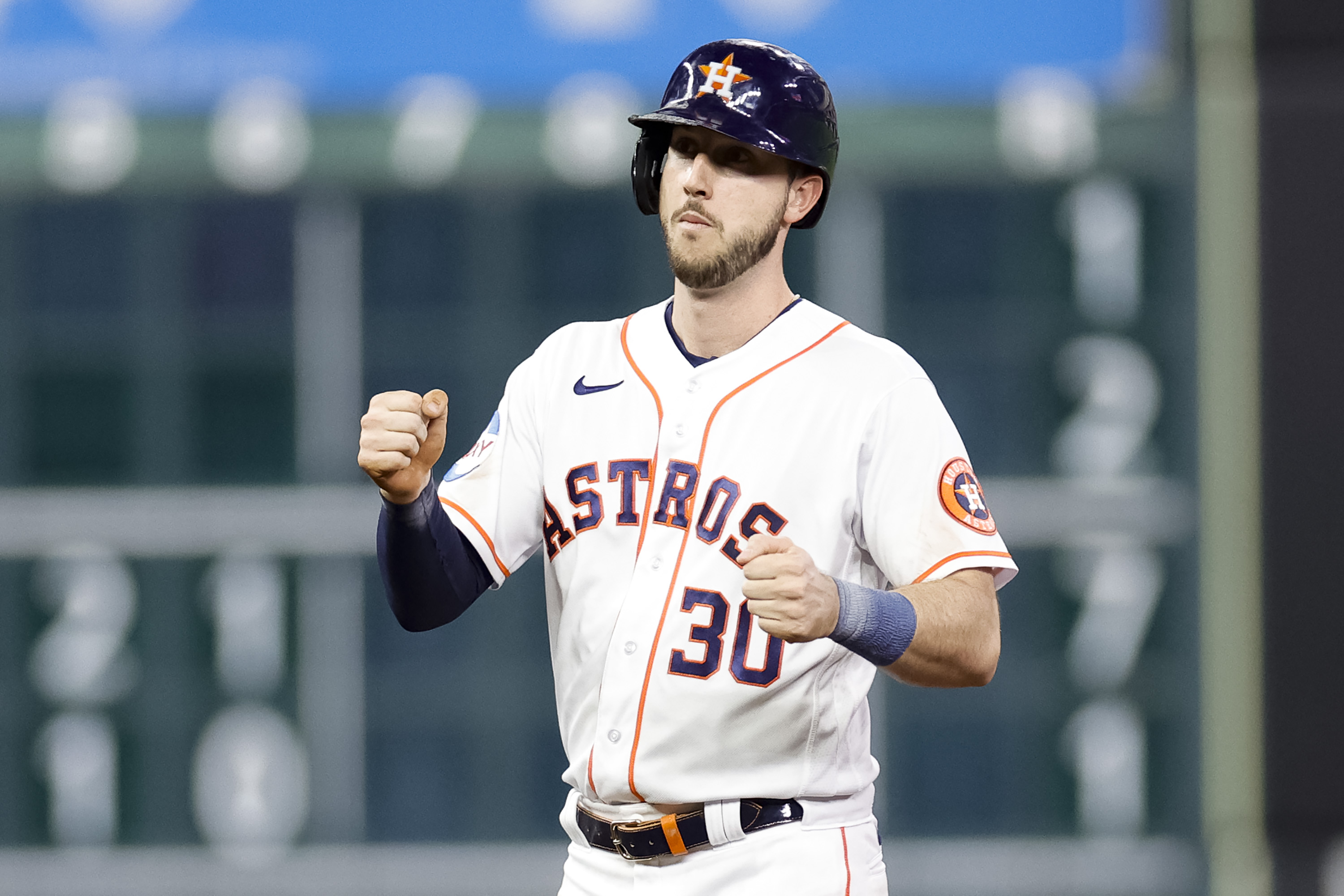 Cubs Predicted to Lose New Outfield Star in $500 Million 2026 Free Agent Deal