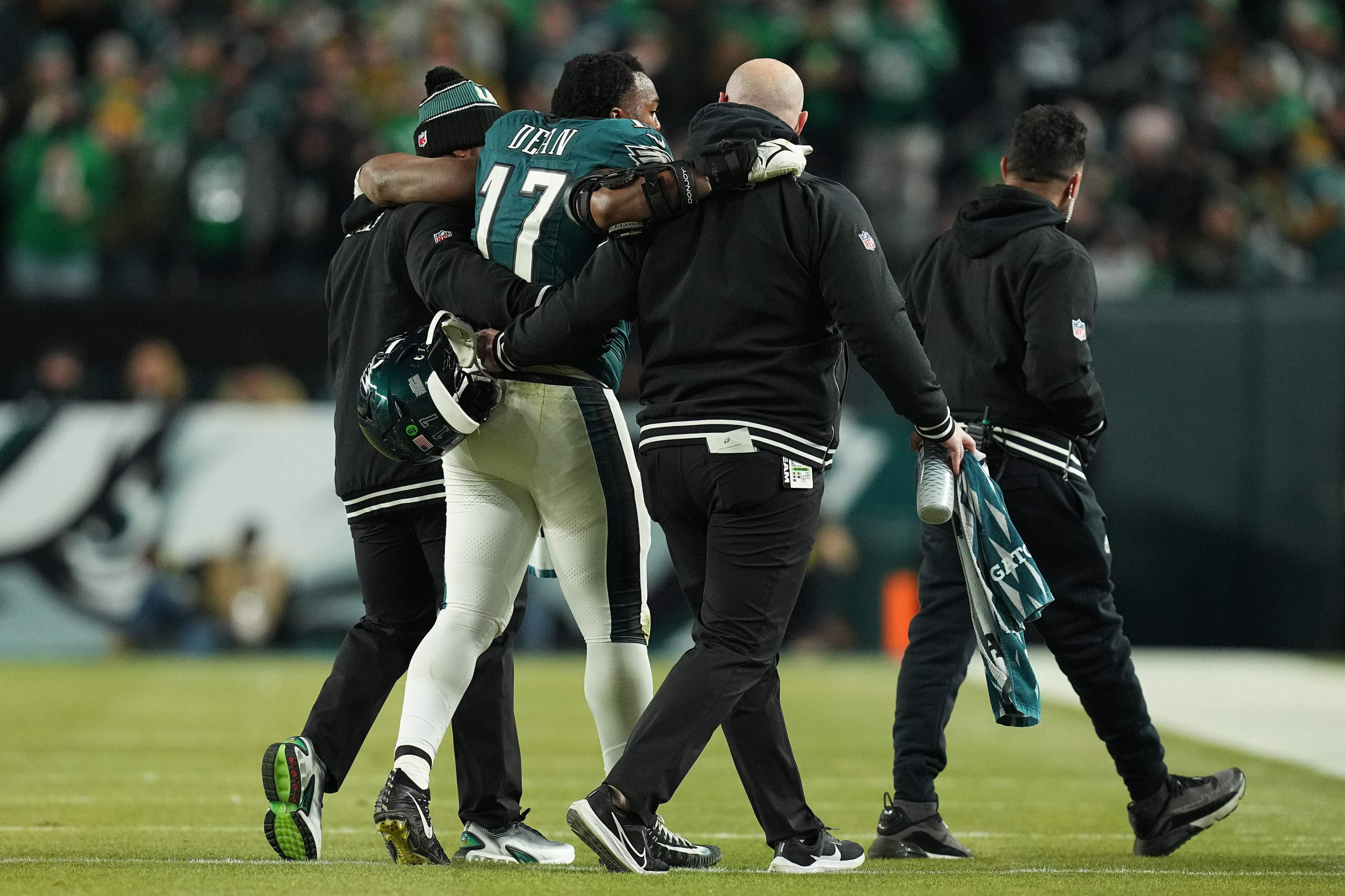 Eagles LB Nakobe Dean Out for Playoffs