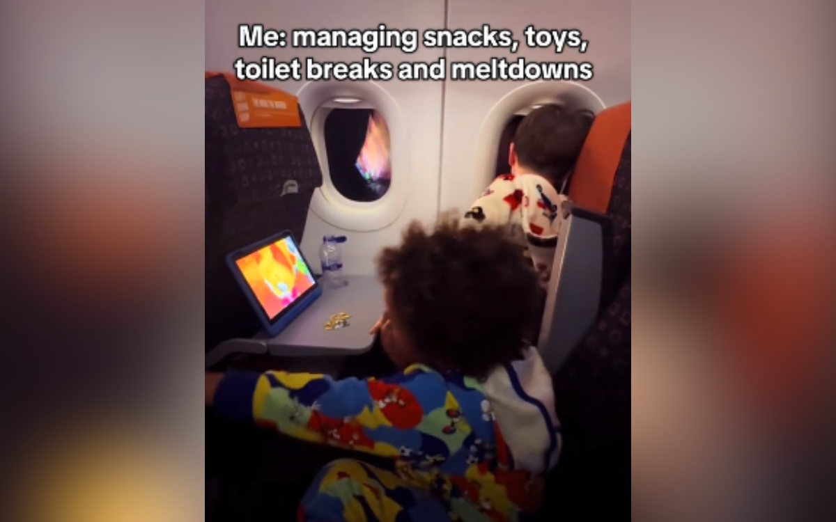 A mom managed two kids on flight.