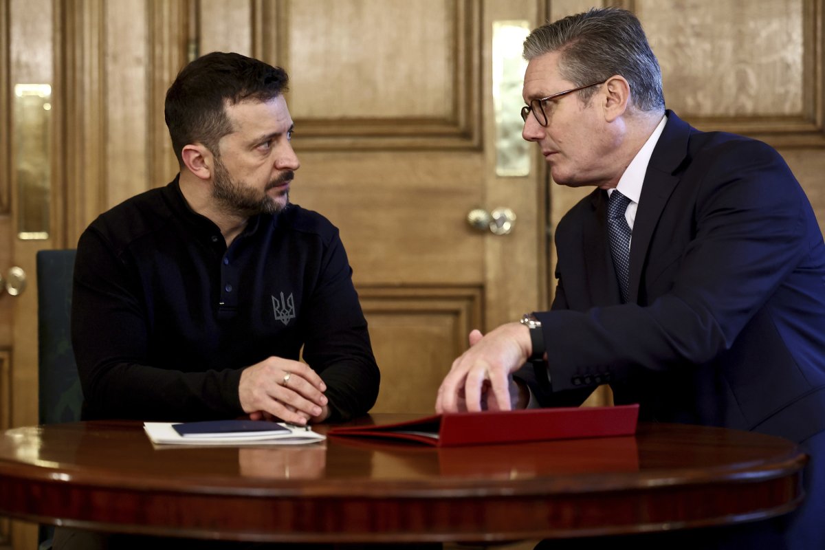 Volodymyr Zelensky and Keir Starmer at Meeting