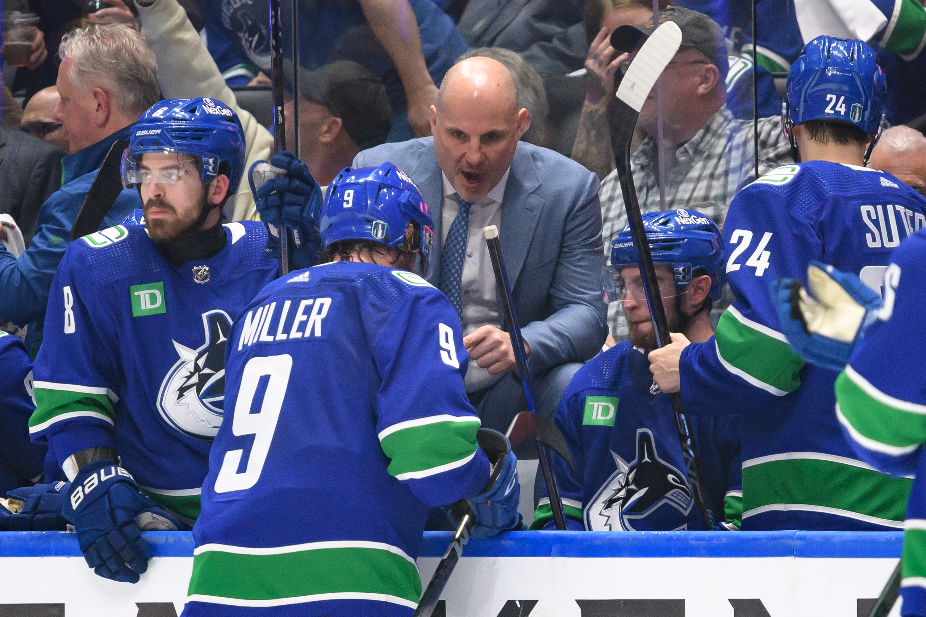 Vancouver Canucks Pursue J.T. Miller Trade Amid Struggles