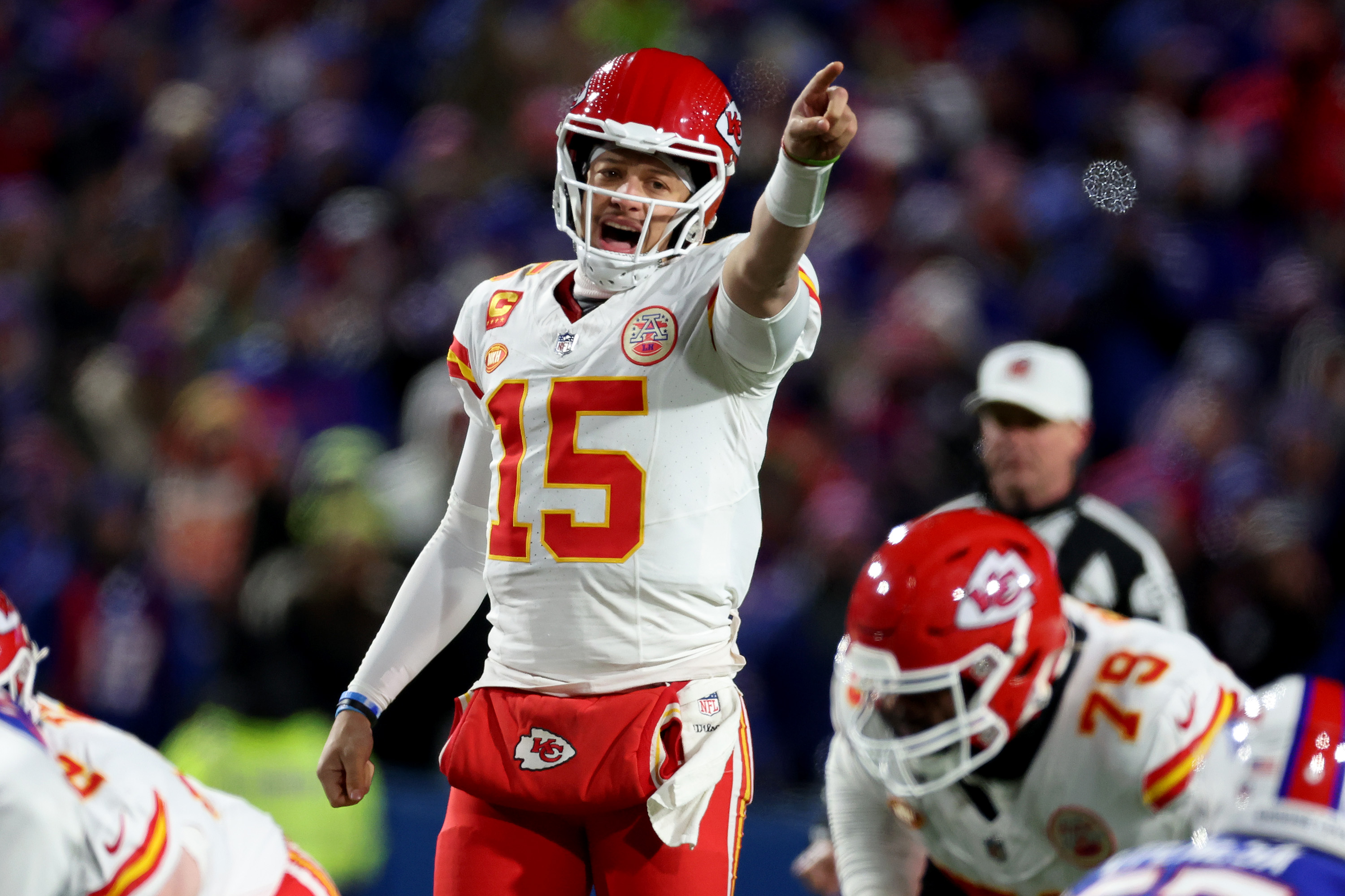 Former NFL Official Defends Controversial Patrick Mahomes Calls