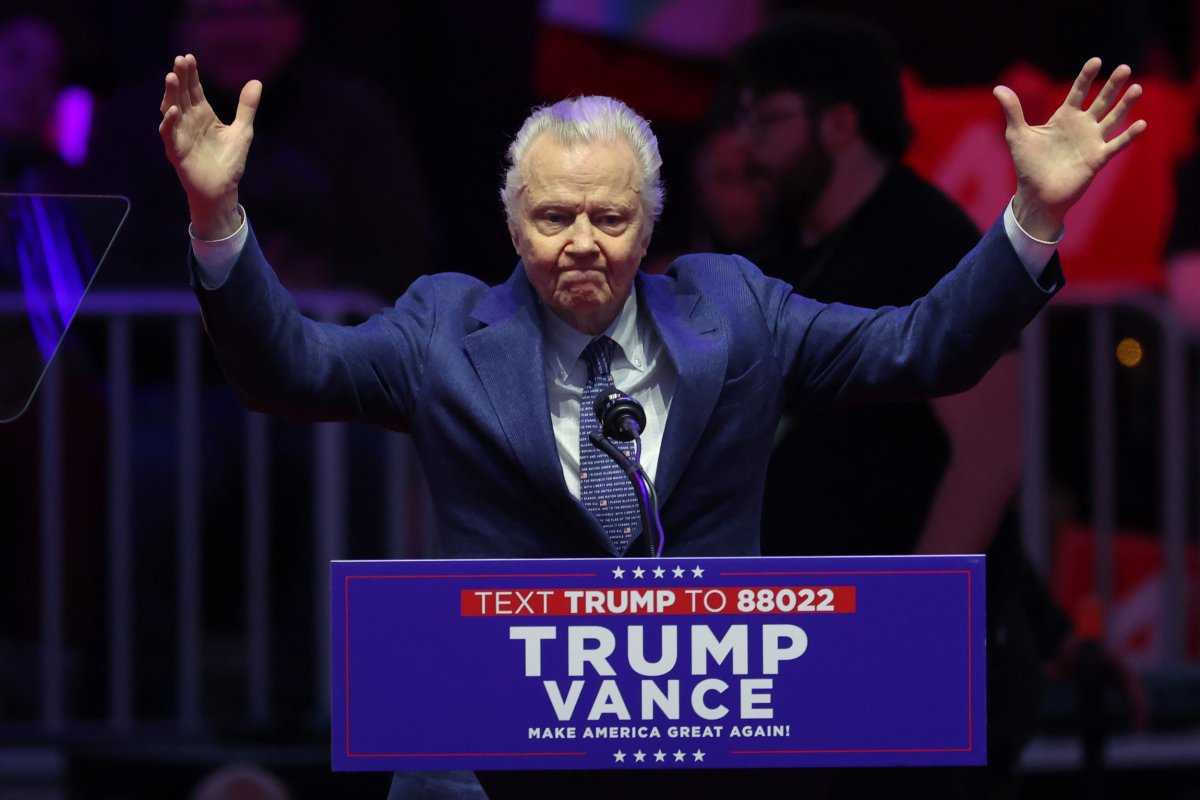 jon voight hands up