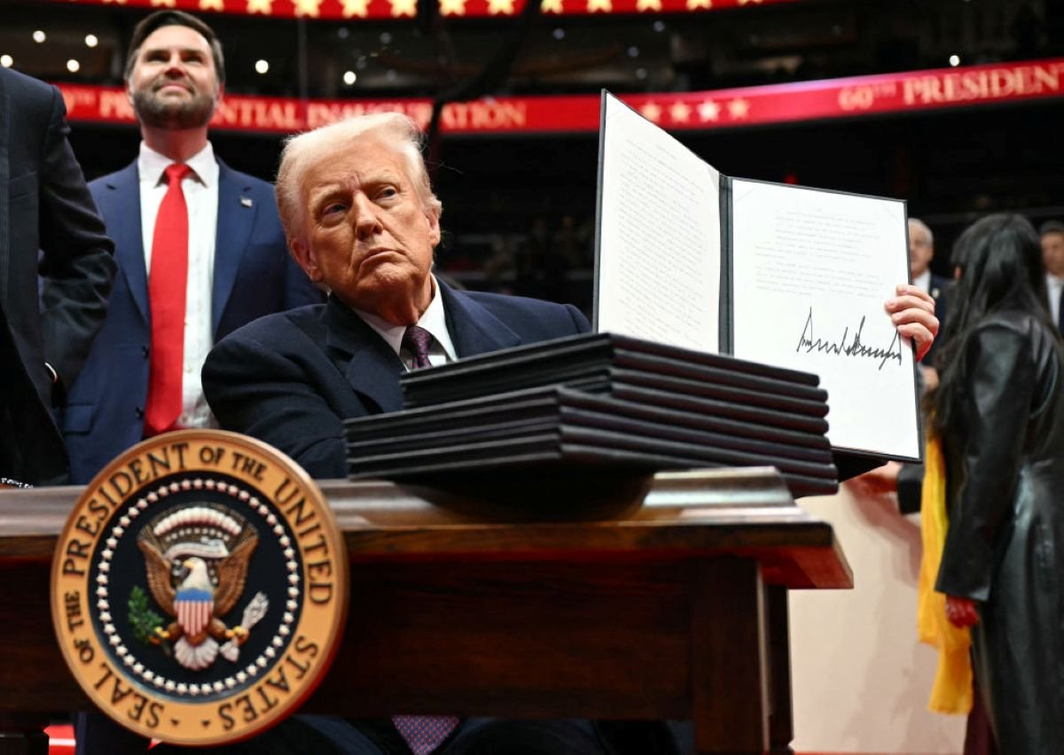 Trump signs executive orders