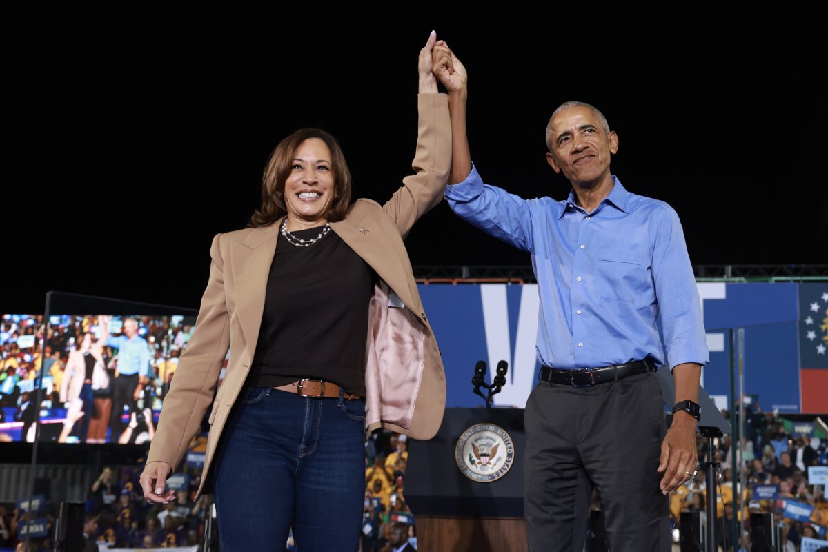 Barack Obama and Kamala Harris 