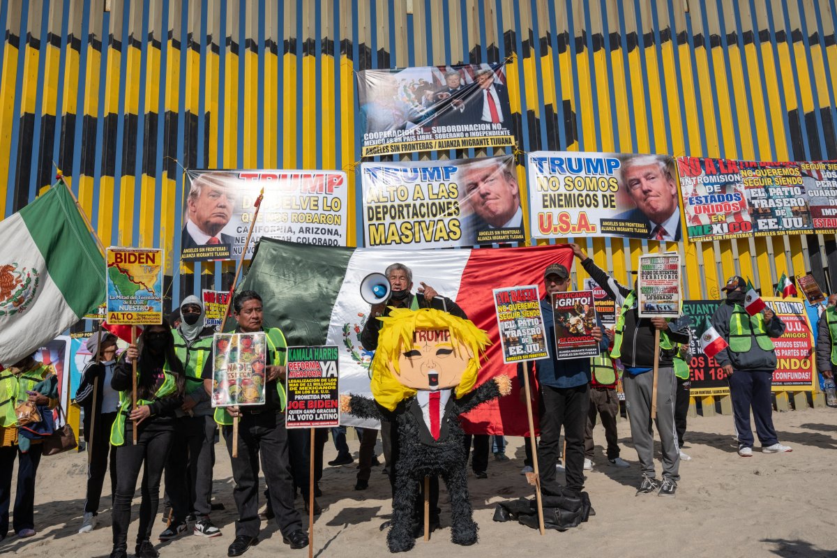 border wall Mexico US Trump