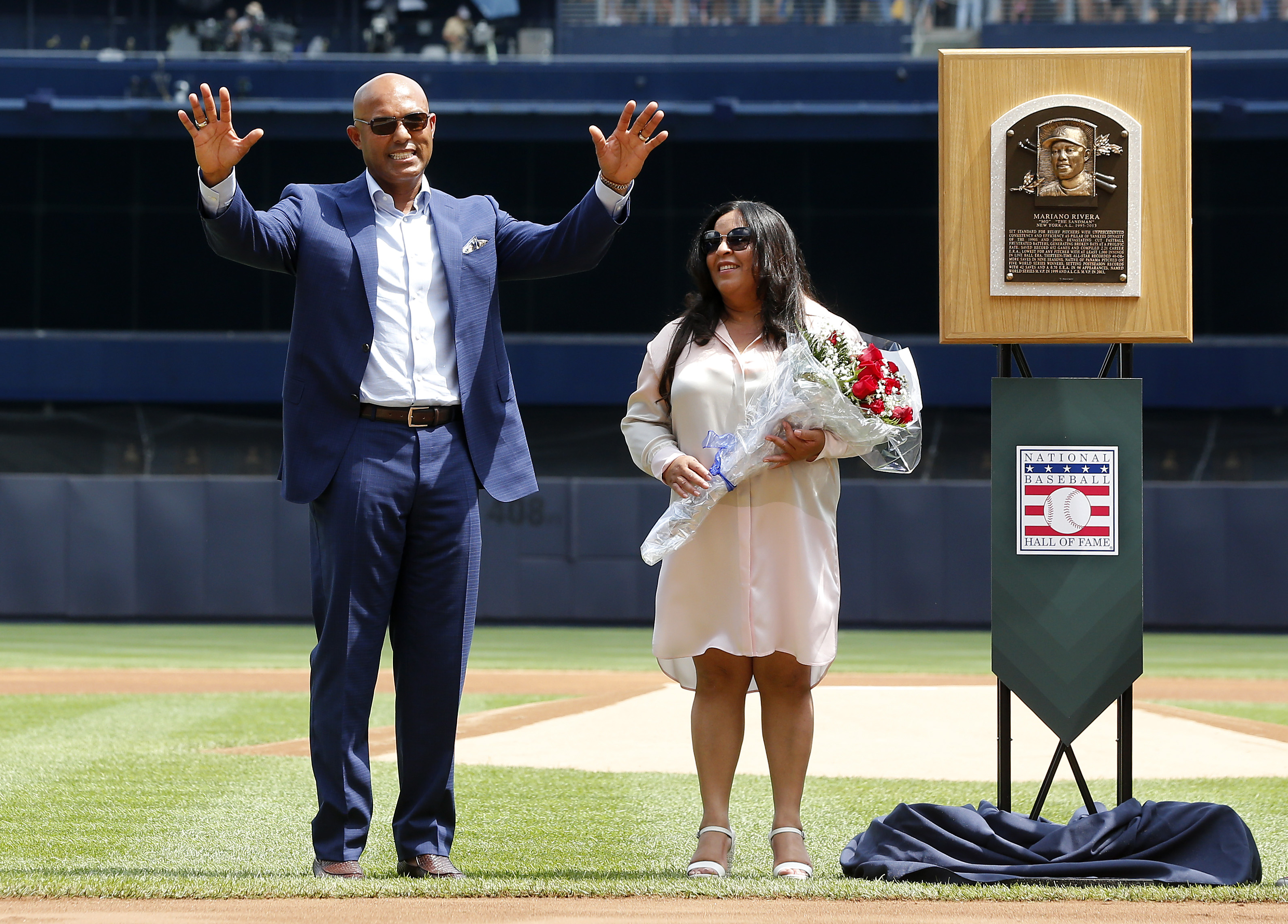 Mariano Rivera, Wife Deny Child Abuse Cover-Up Allegations