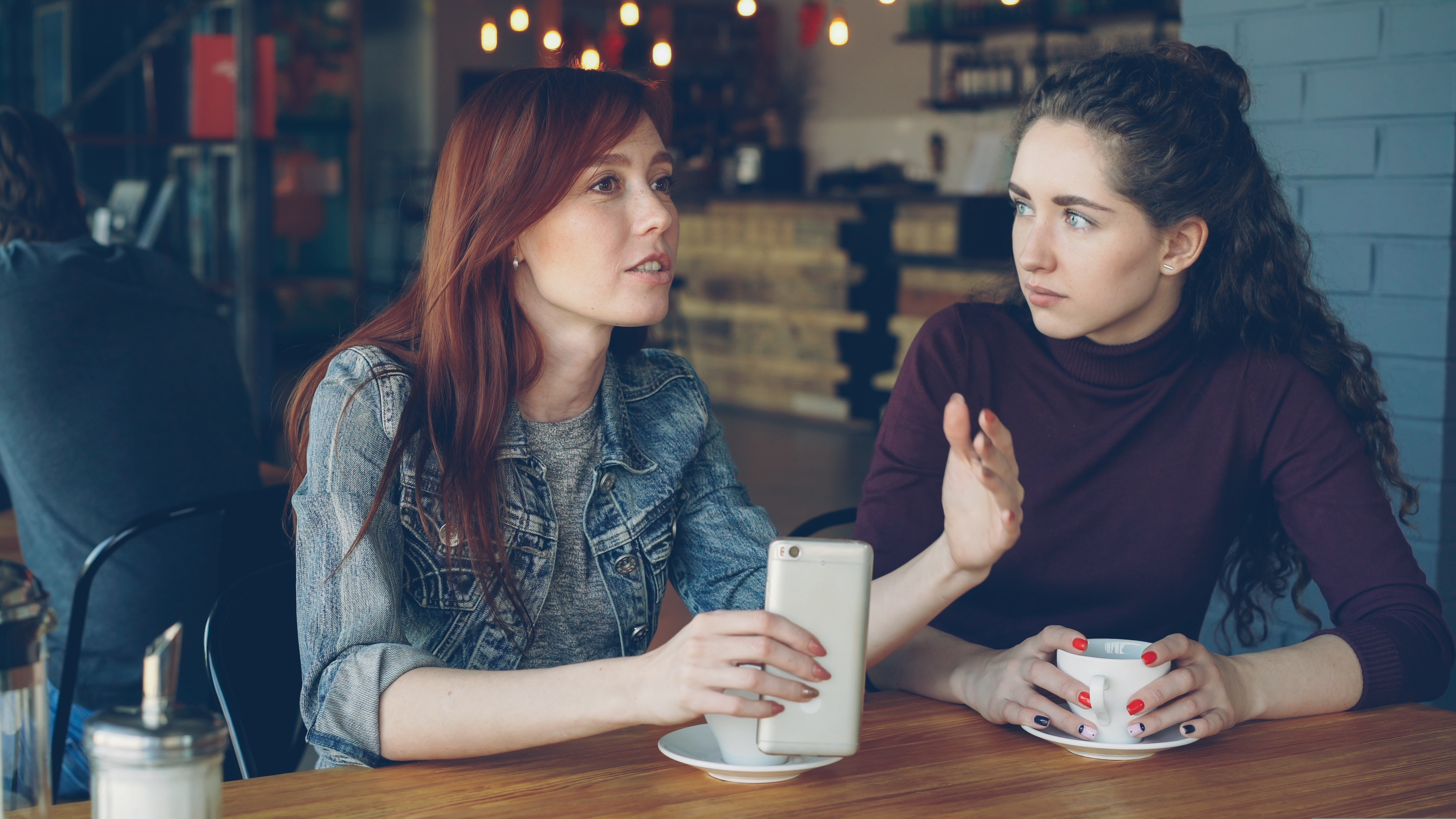 Bride Speechless After Friend Tells Funny Story About Experience After Wedding