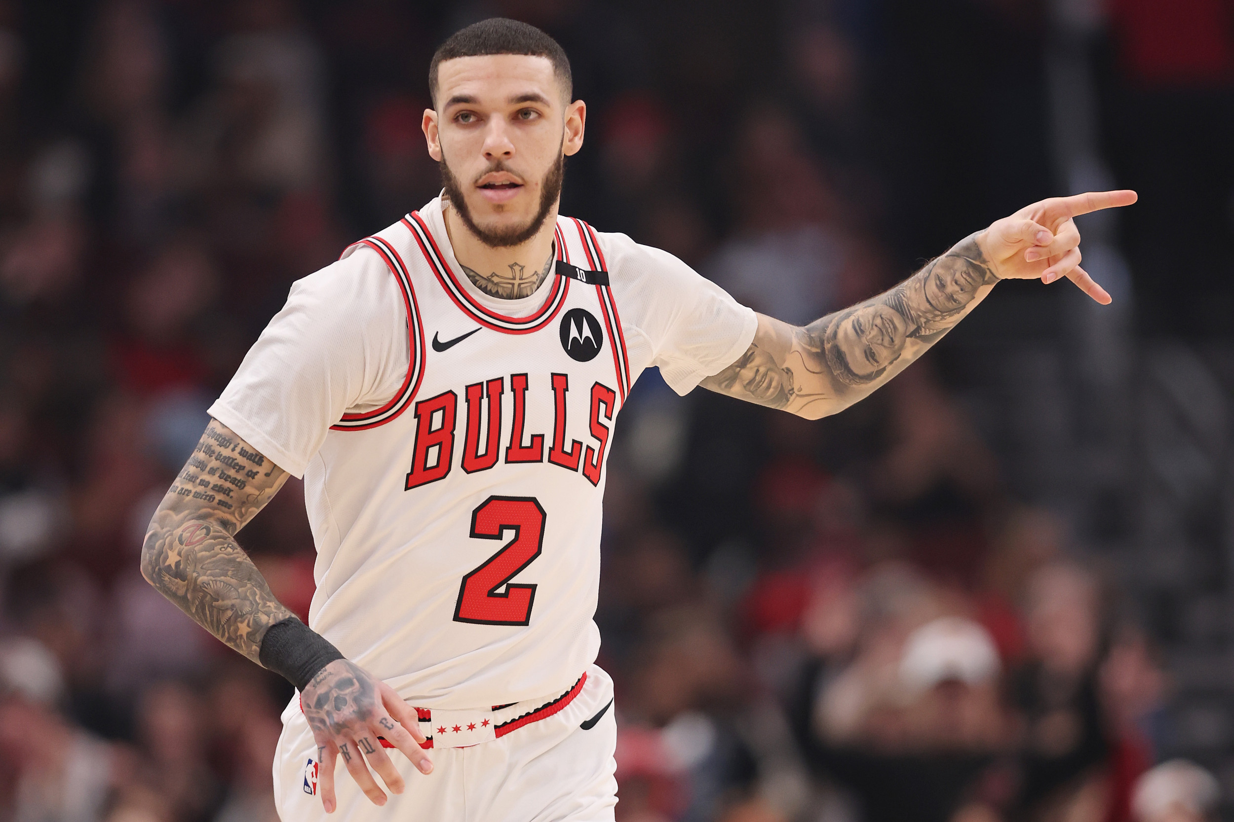 Bulls Trade Lonzo Ball To Cavaliers For Isaac Okoro In Blockbuster Bulls Trade Lonzo Ball To Cavaliers For Isaac Okoro In Blockbuster