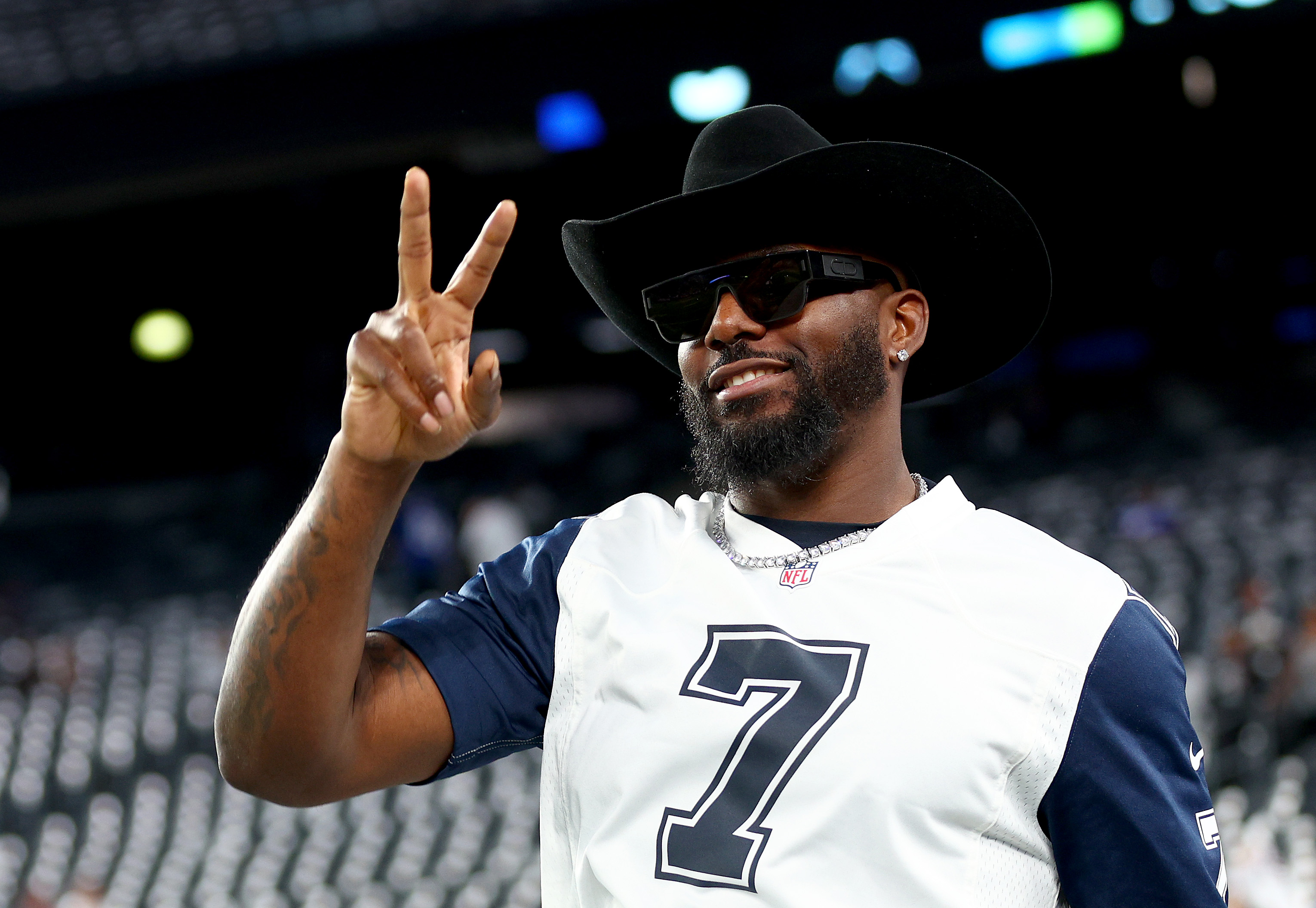 Dez Bryant Seemingly Calls Out Giants for Letting Saquon Barkley Go in Free Agency