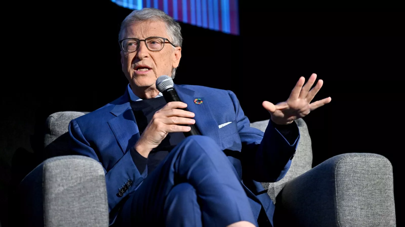 Bill Gates Blasts Elon Musk: 'Really Insane' - Newsweek