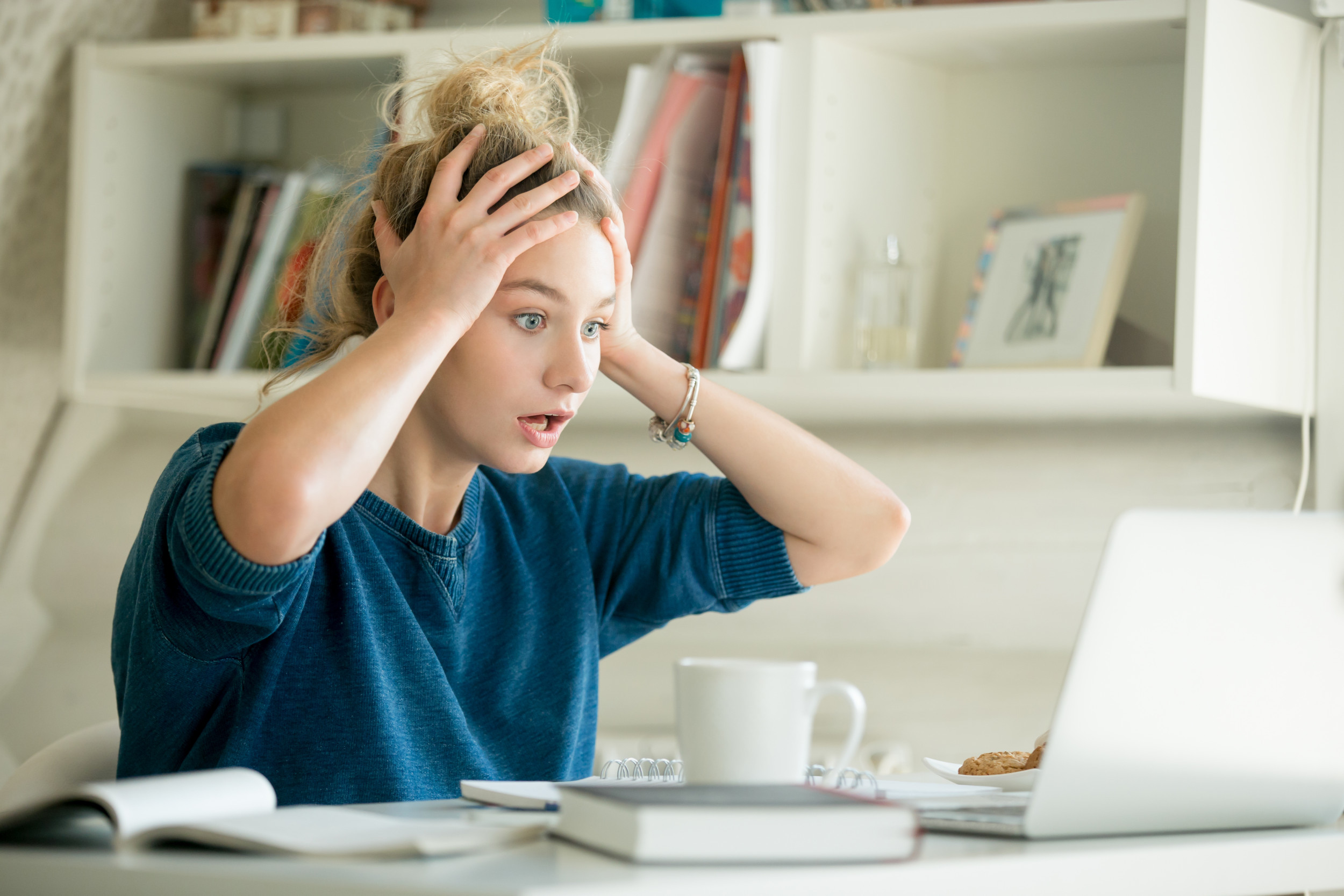 Woman comes home after month away—realizes she made big mistake