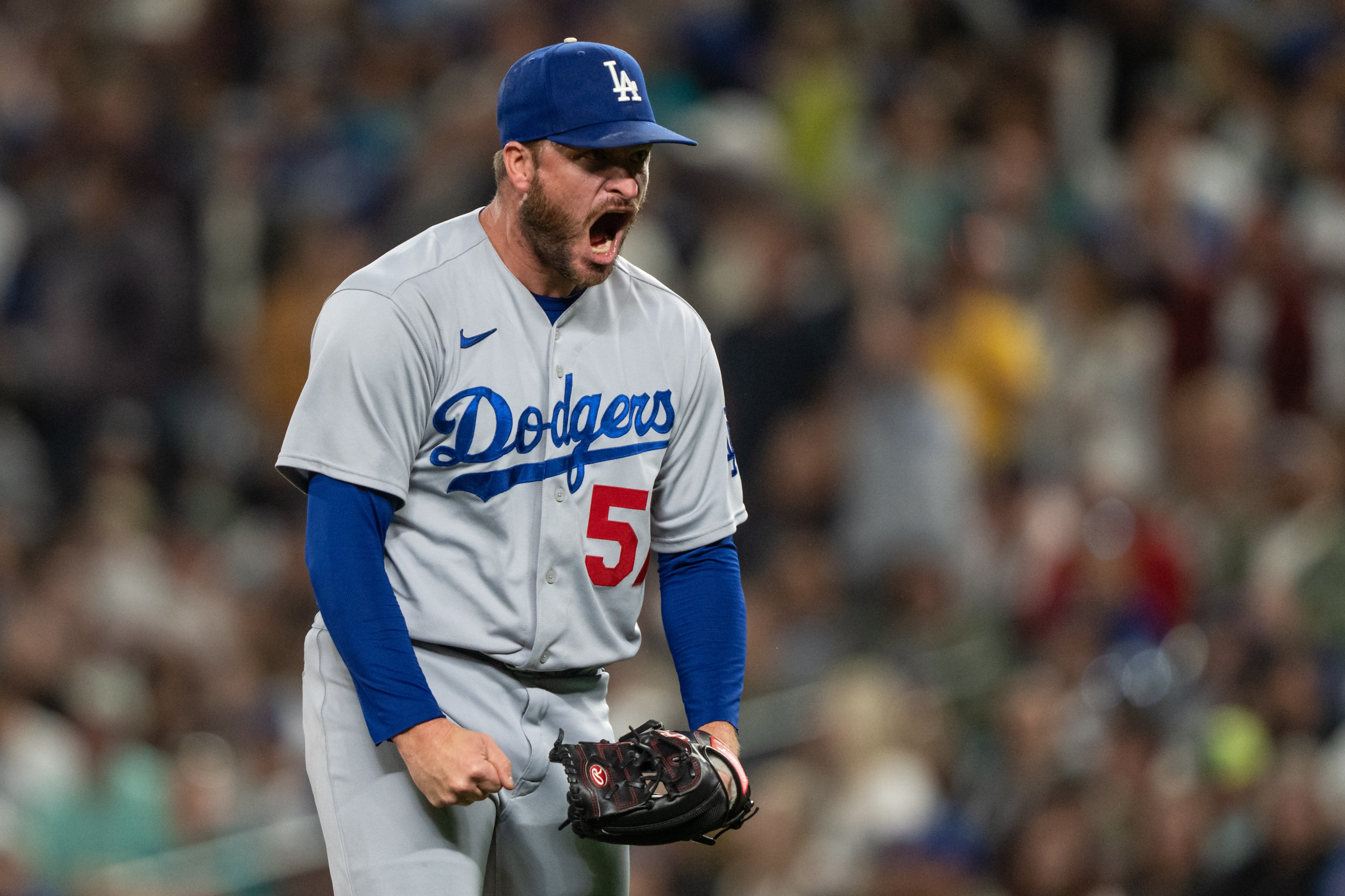 Dodgers Could Trade $4.5 Million Reliever to Astros After Snatching Kirby Yates
