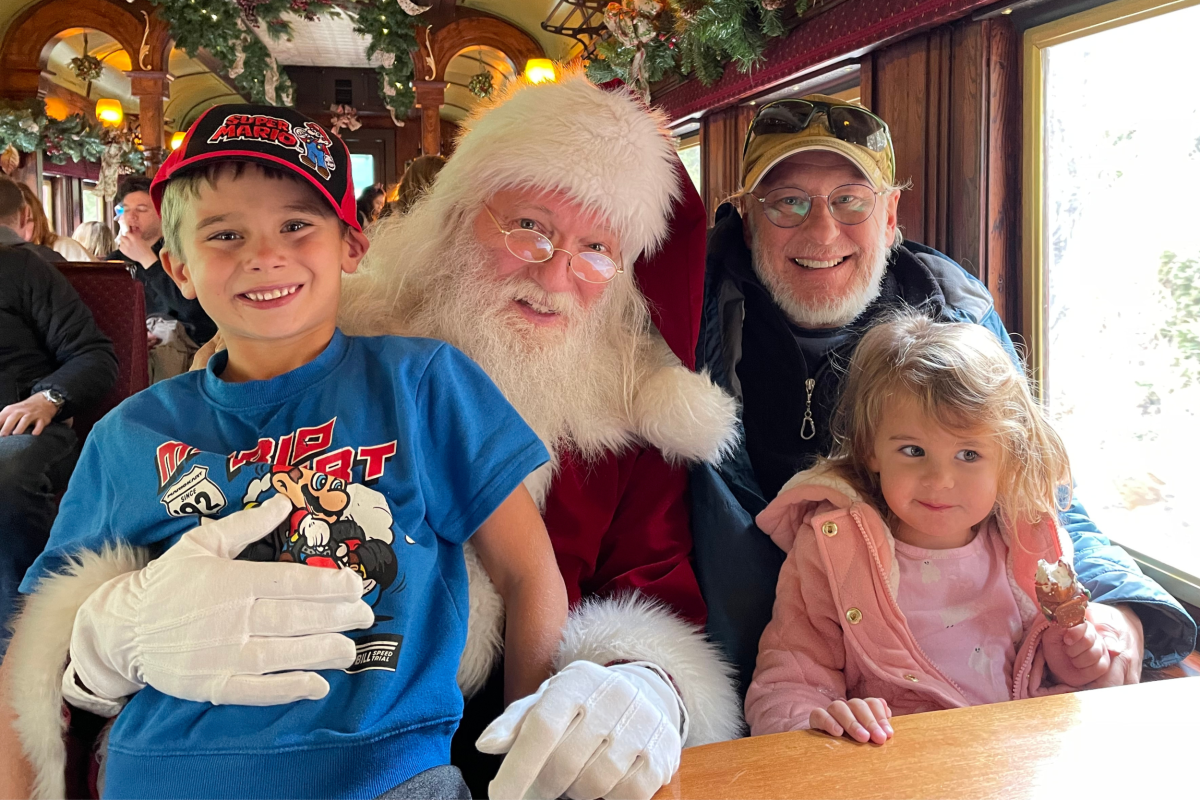 Scott Miller and grandchildren