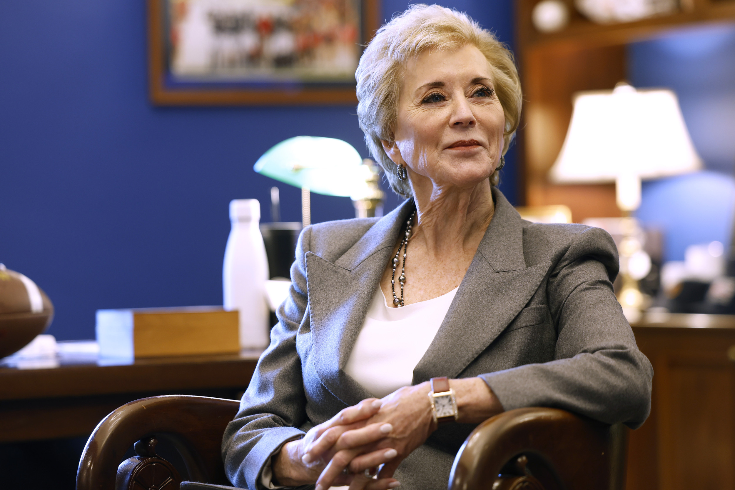 Linda McMahon Awarded Nearly $195K in Trump Stock