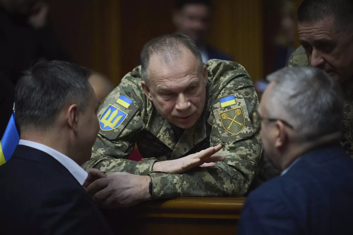 https://d.newsweek.com/en/full/2579647/gen-oleksandr-syrskyi-ukraine-commander-chief.webp