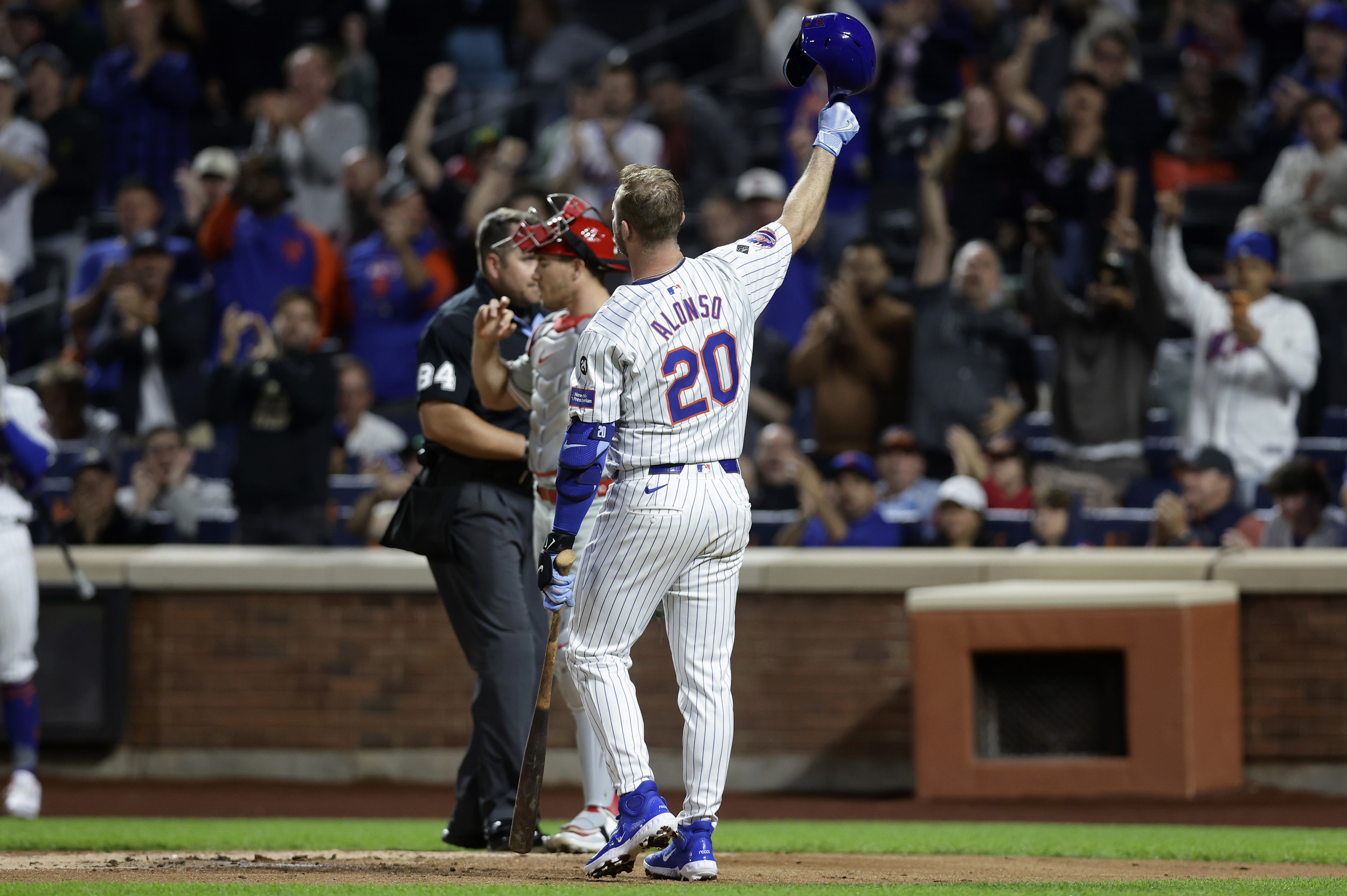 Pete Alonso Agrees to Two-Year, $54 Million Deal with Mets