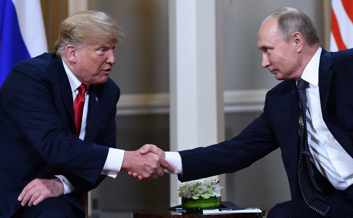 El presidente ruso Vladimir Putin y Donald Trump