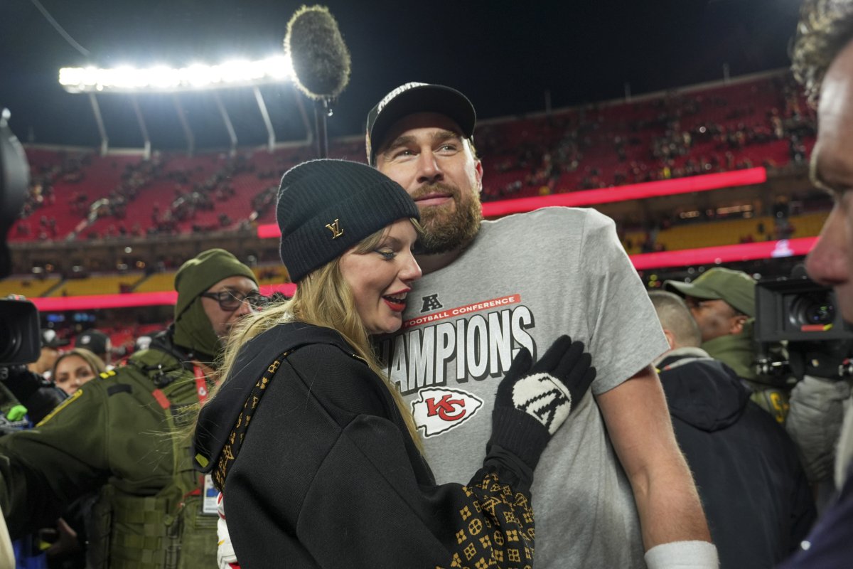Travis Kelce and Taylor Swift