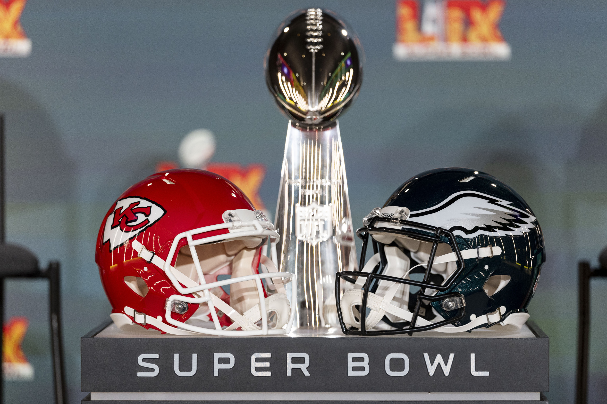 Chiefs vs Eagles Expert Predictions for Super Bowl LIX