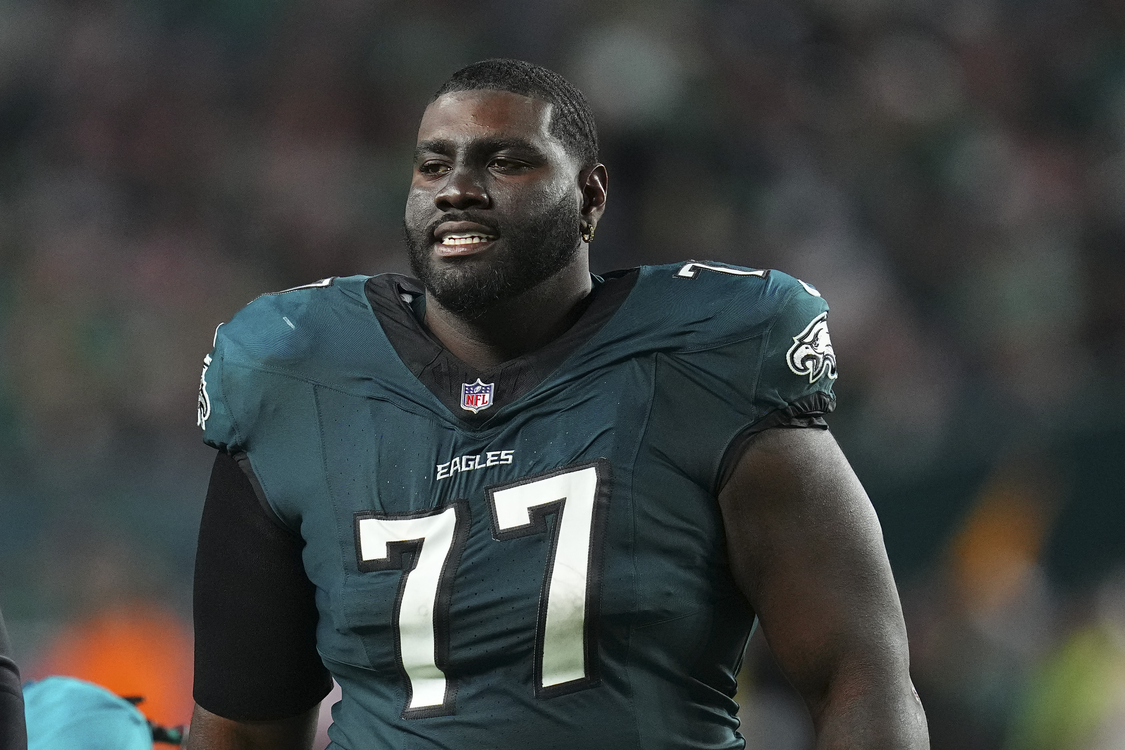 Eagles' Mekhi Becton Exits Super Bowl LIX With Knee Injury