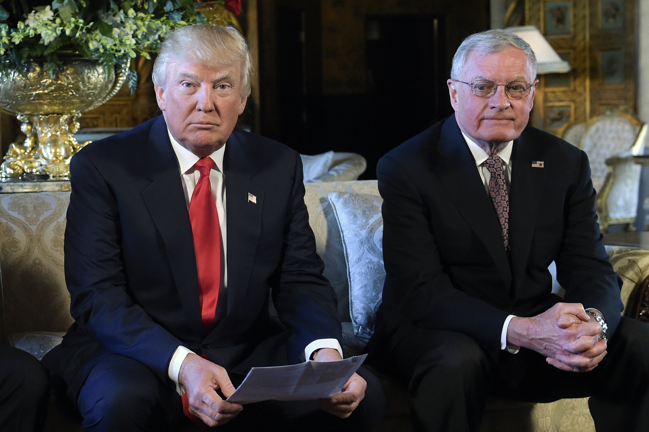 Trump envoy halts work on Ukraine peace plan to consult with Europe