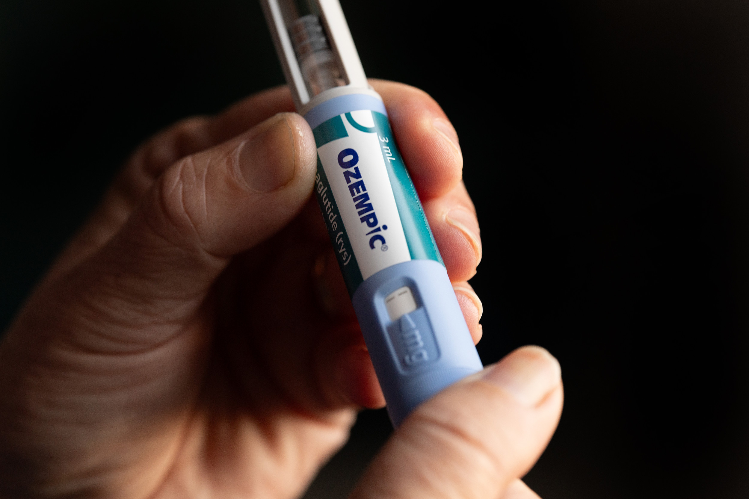 Ozempic and Blindness: What We Know About Weight Loss Side Effects